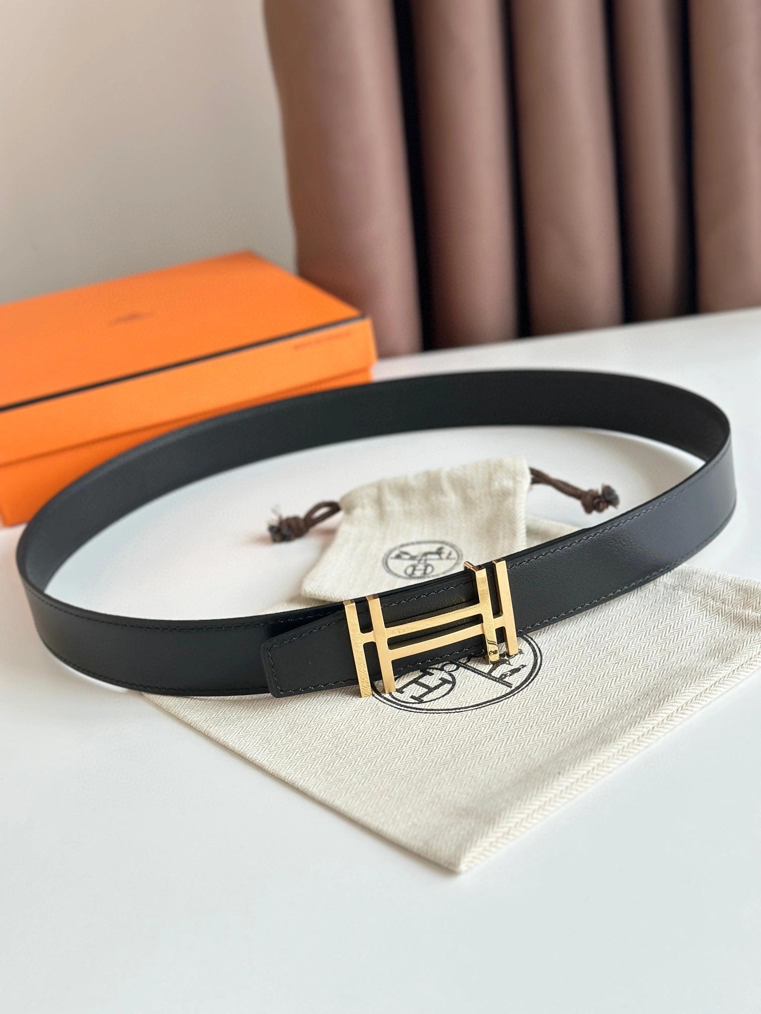 Barbara-- H066050CP2K-H073996CAAF reversible Calfskin 32MM item:D-S000A2098R