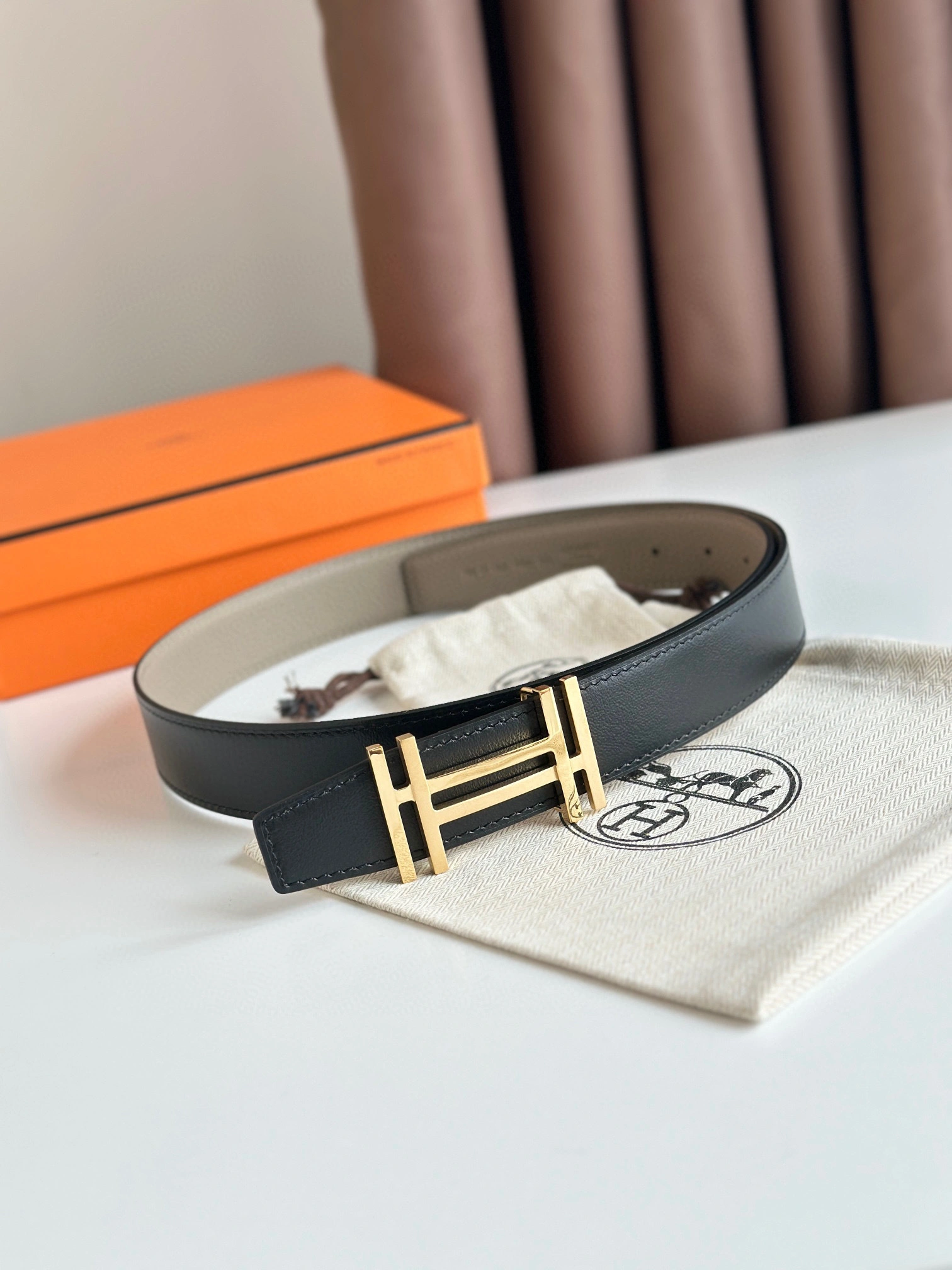 Barbara-- H066050CP2K+H073967CAAC reversible Calfskin 32MM item:D-S000A1916R