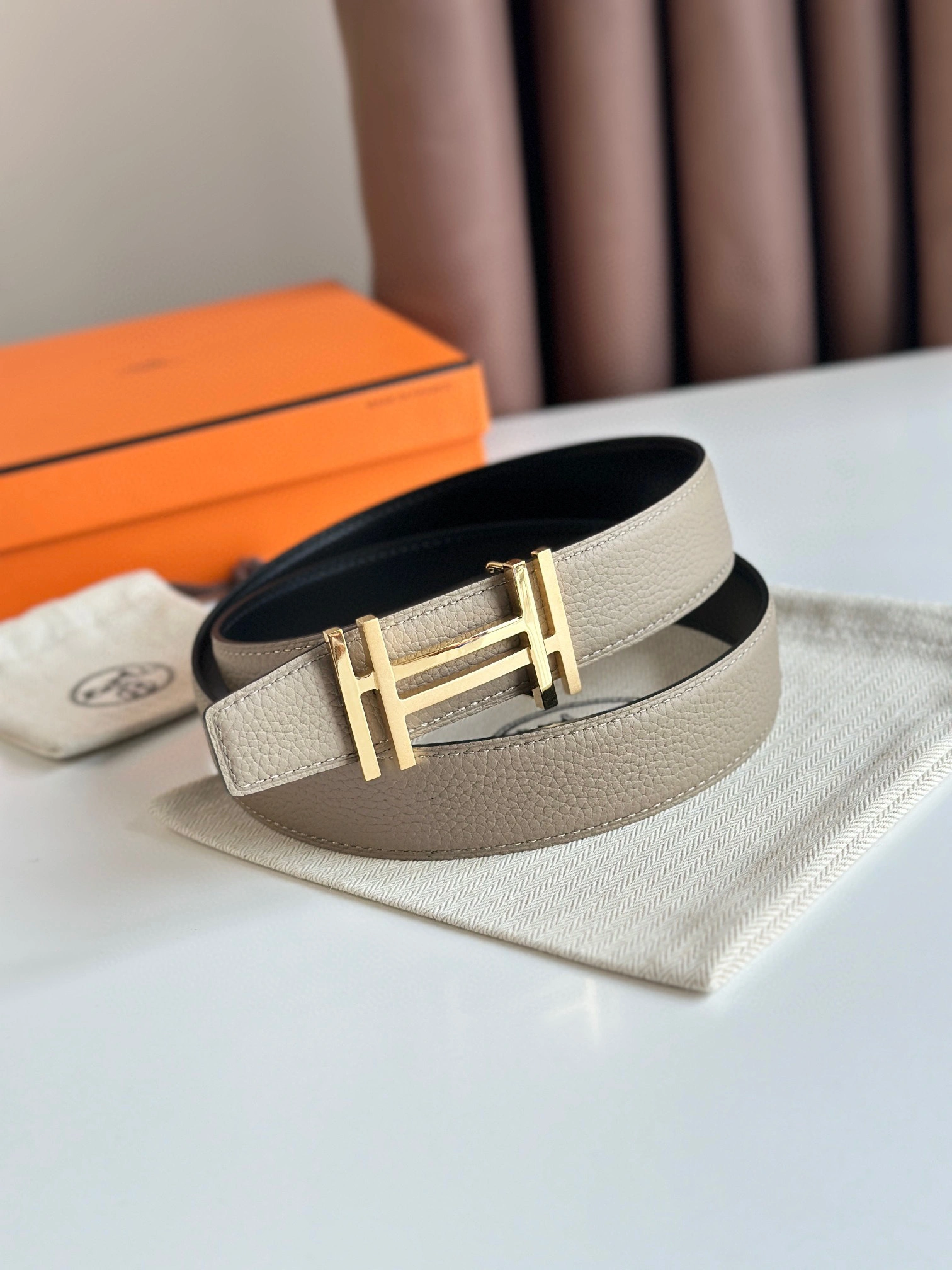 Barbara-- H066050CP2K+H073967CAAC reversible Calfskin 32MM item:D-S000A1916R