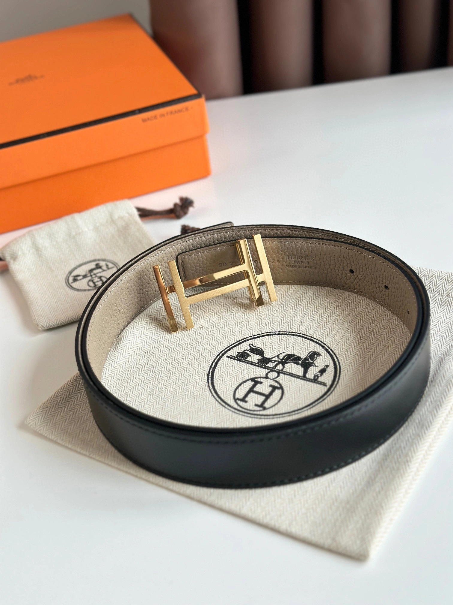Barbara-- H066050CP2K+H073967CAAC reversible Calfskin 32MM item:D-S000A1916R