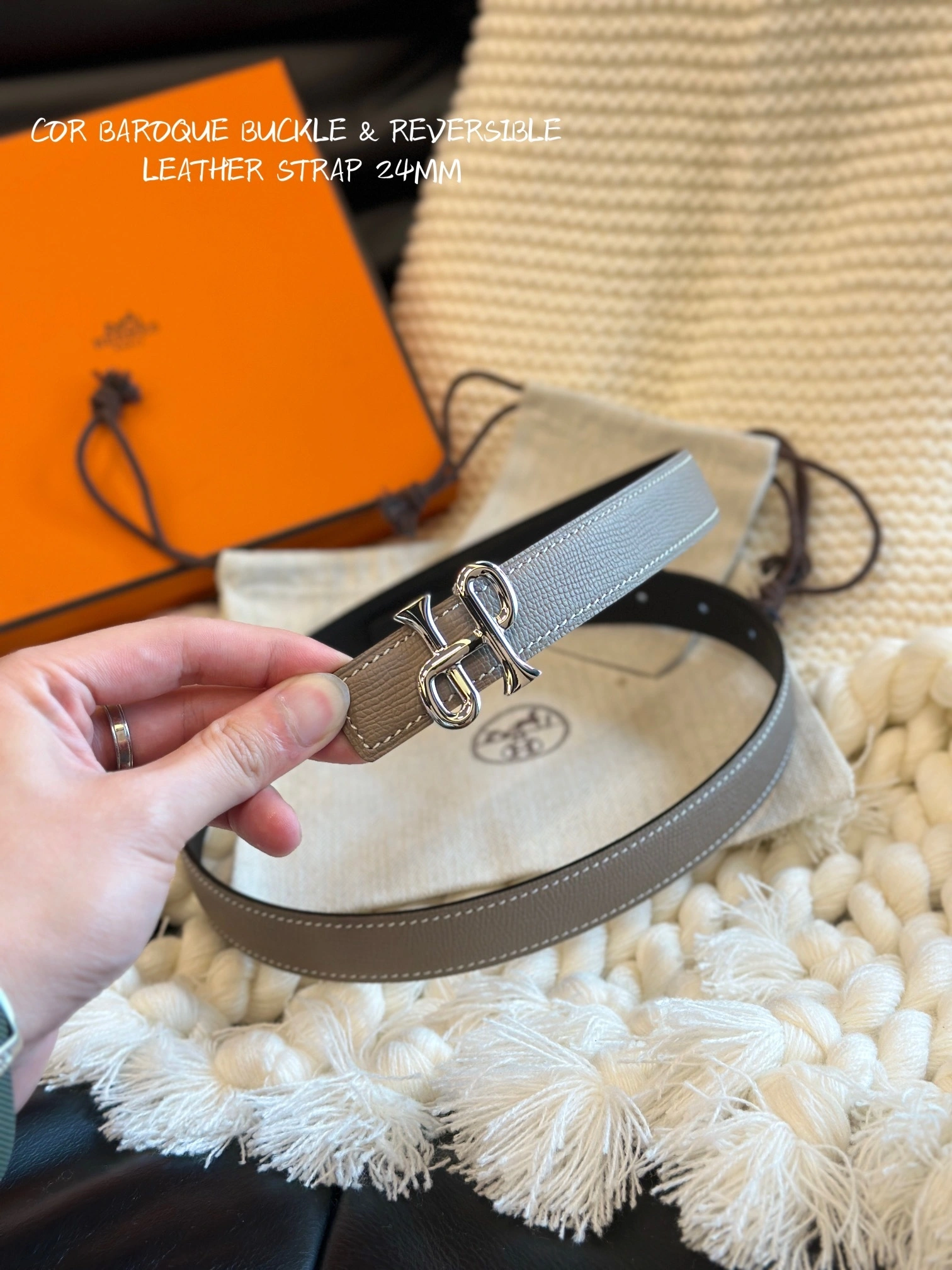 Barbara-- H5r75s COR BAROQUE BUCKLE & REVERSIBLE LEATHER STRAP item:D-S333H3074