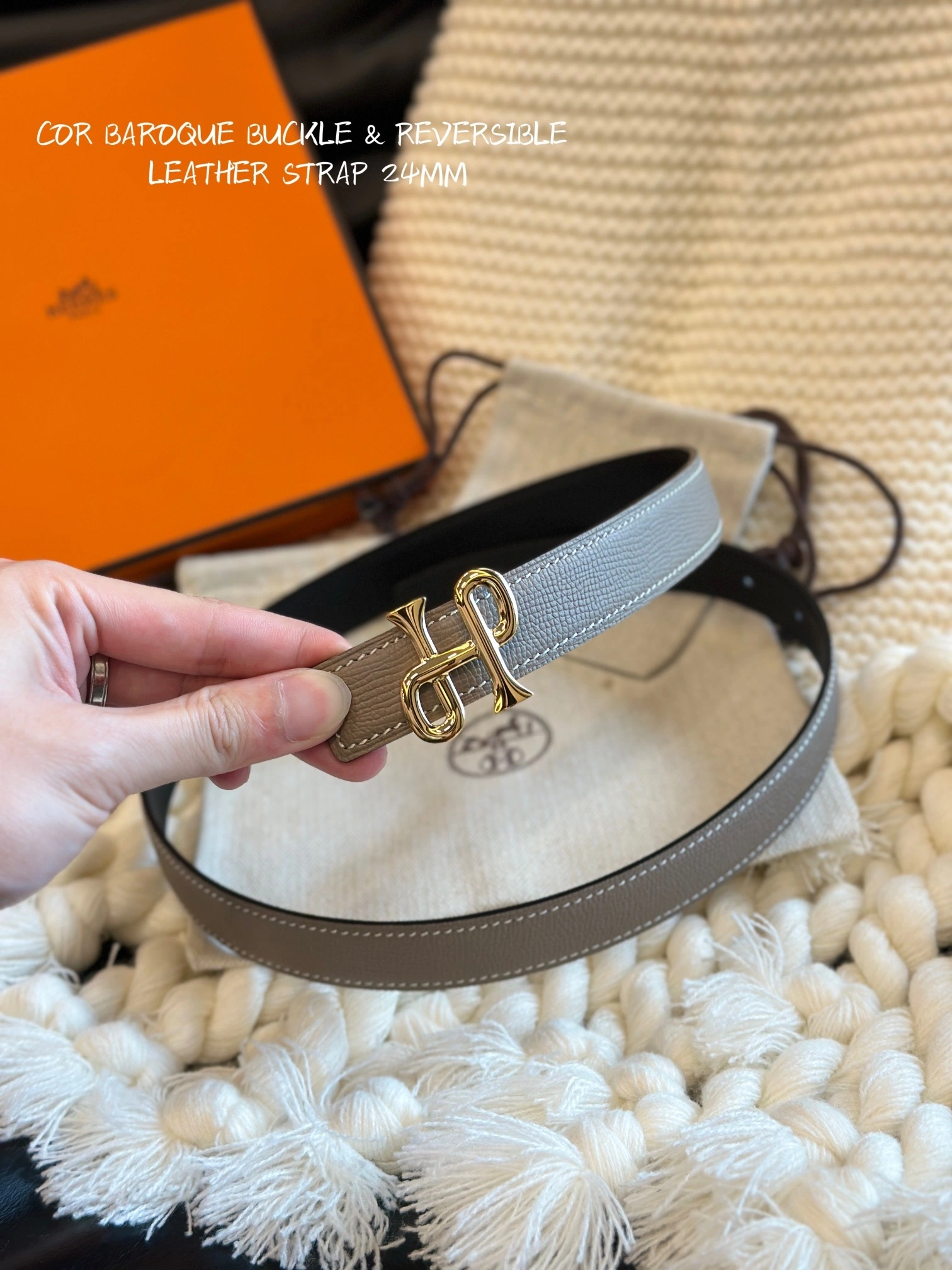 Barbara-- H5r75s COR BAROQUE BUCKLE & REVERSIBLE LEATHER STRAP item:D-S333H3075