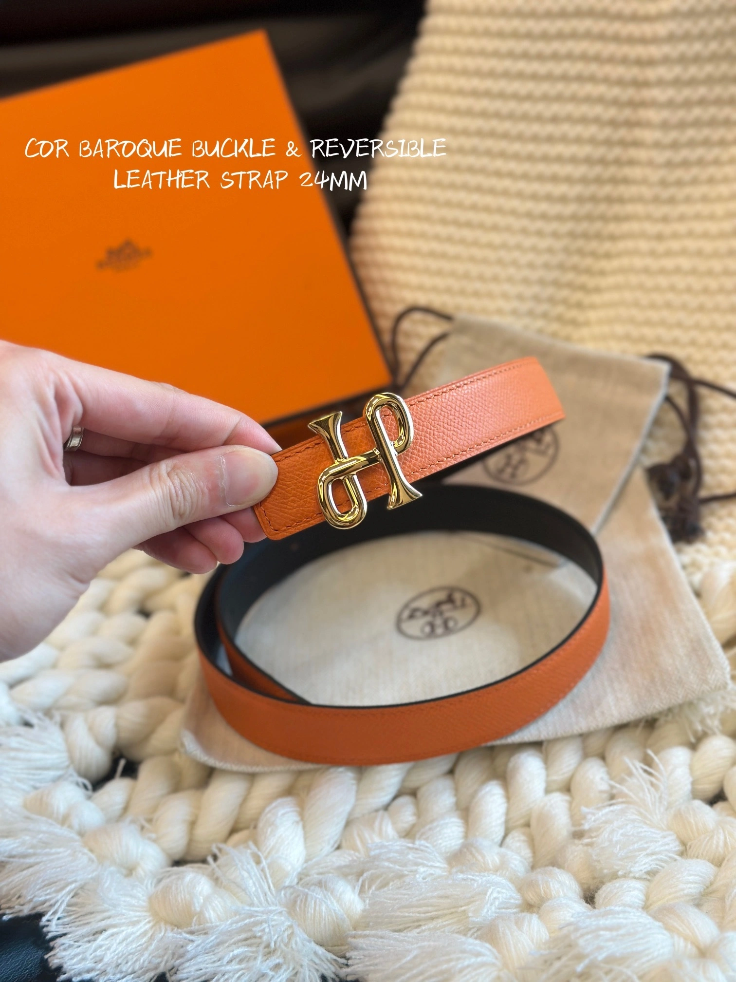 Barbara-- H5r75s COR BAROQUE BUCKLE & REVERSIBLE LEATHER STRAP item:D-S333H3077