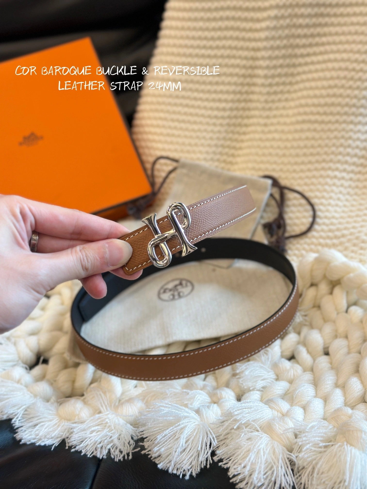Barbara-- H5r75s COR BAROQUE BUCKLE & REVERSIBLE LEATHER STRAP item:D-S333H3078