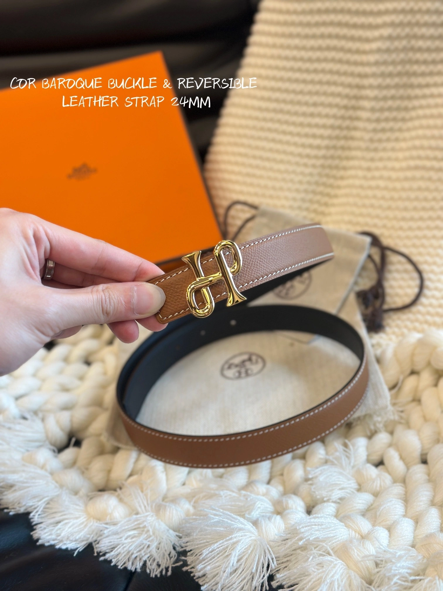 Barbara-- H5r75s COR BAROQUE BUCKLE & REVERSIBLE LEATHER STRAP item:D-S333H3079