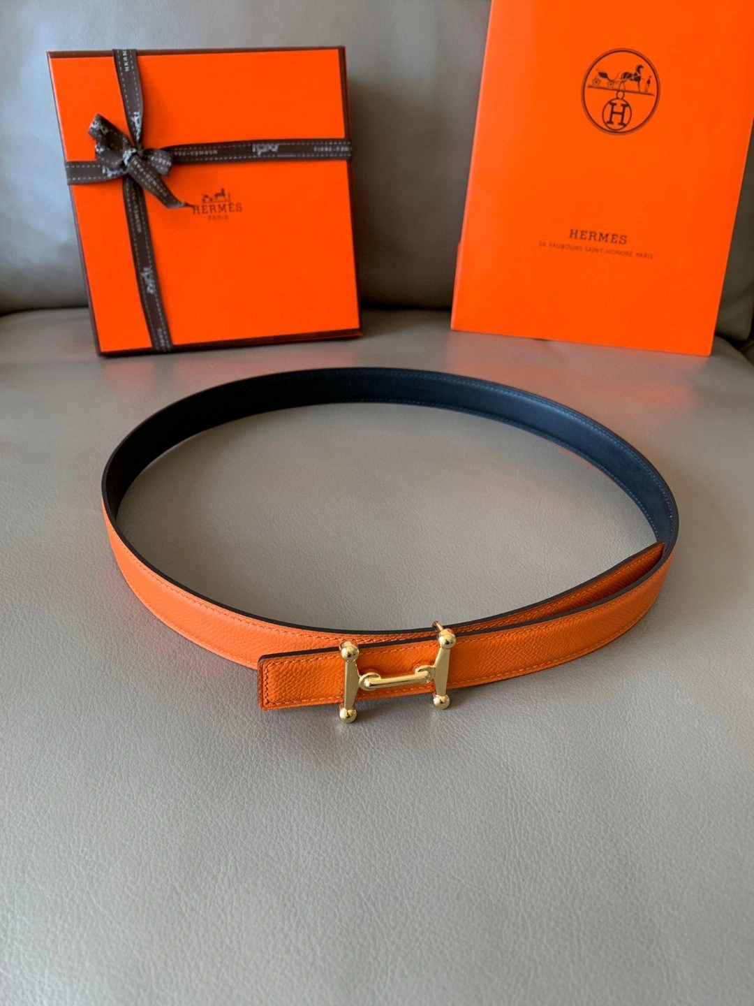 Barbara-- H5r75s Calfskin reversible 2Colour item:E-S332A0304-2