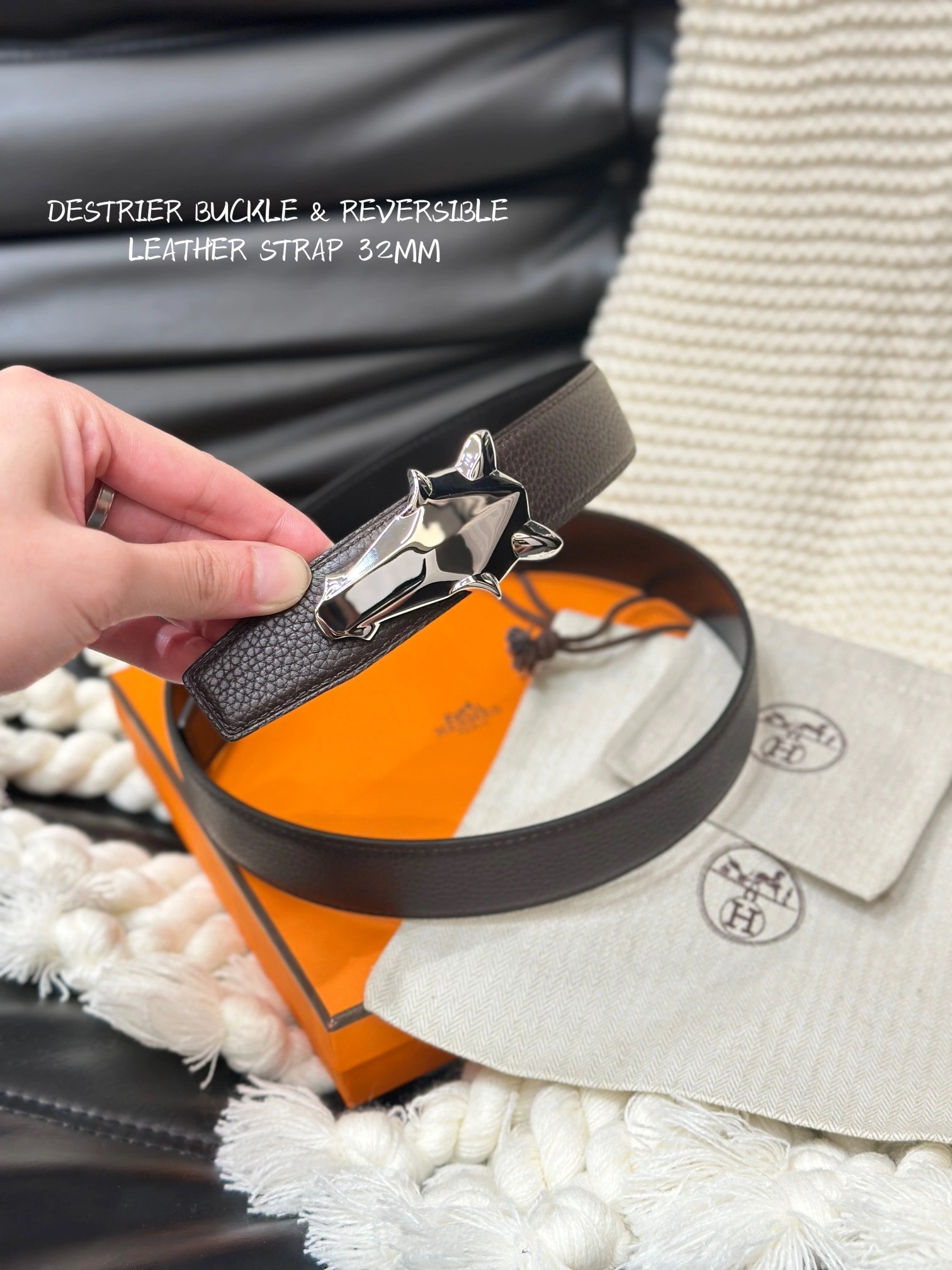 &Barbara-- H5r75s DESTRIER BELT BUCKLE & REVERSIBLE LEATHER STRAP item:D-S333H3084