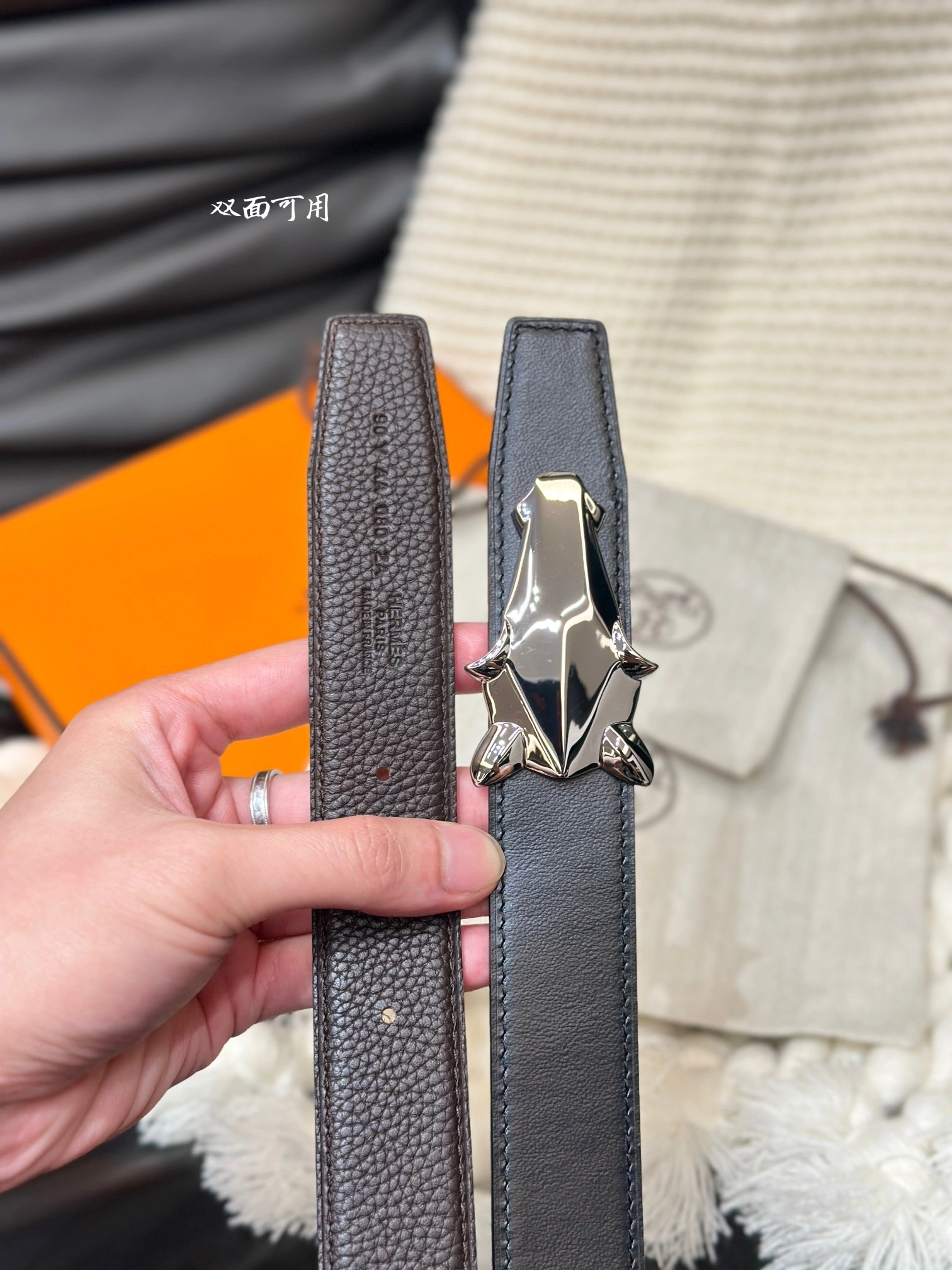 &Barbara-- H5r75s DESTRIER BELT BUCKLE & REVERSIBLE LEATHER STRAP item:D-S333H3084