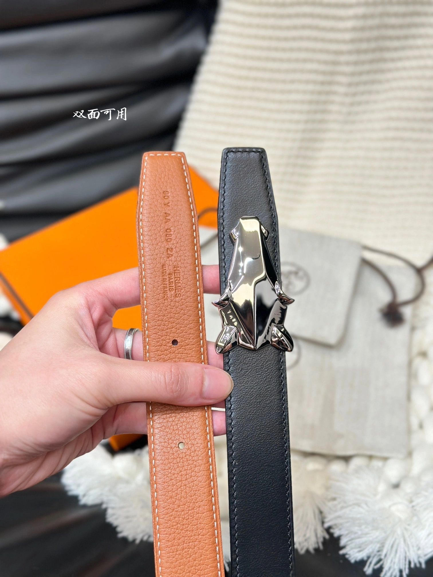 Barbara-- H5r75s DESTRIER BELT BUCKLE & REVERSIBLE LEATHER STRAP item:D-S333H3087