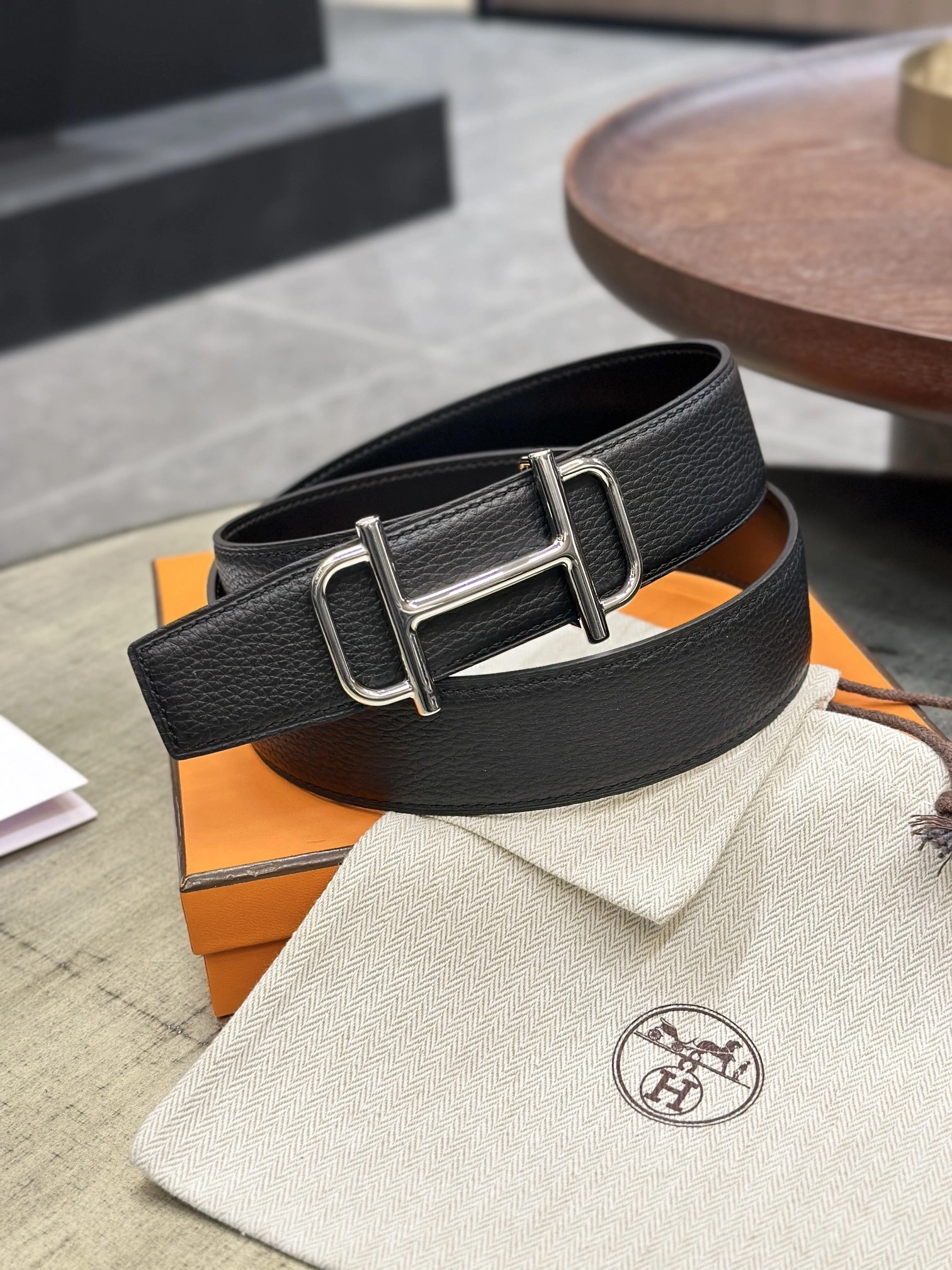 Barbara-- H5r75s H075370CK05 38MM reversible item:D-S042F0540