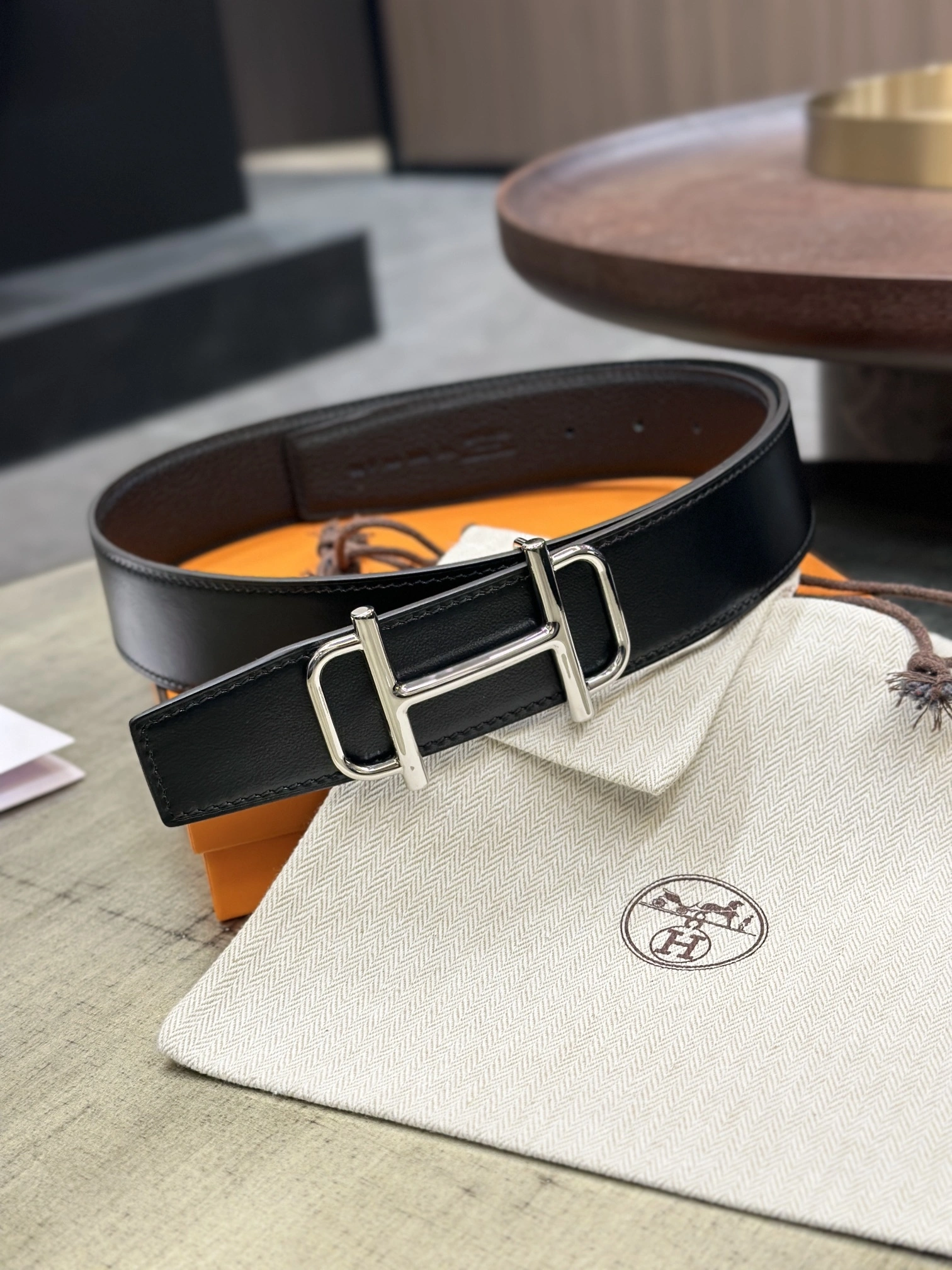 Barbara-- H5r75s H075370CK05 38MM reversible item:D-S042F0540