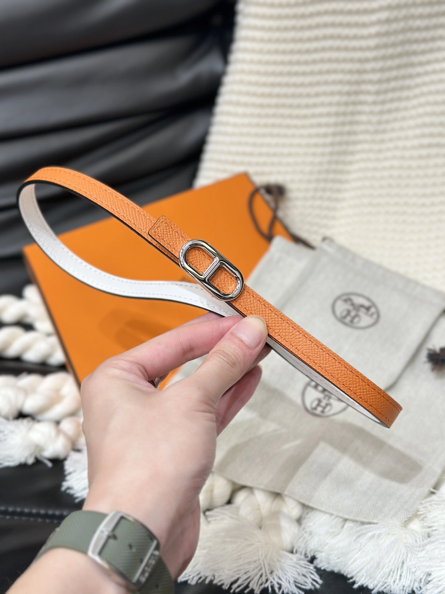 Barbara-- H5r75s MAILLON H BUCKLE & REVERSIBLE LEATHER STRAP item:D-S333H3072