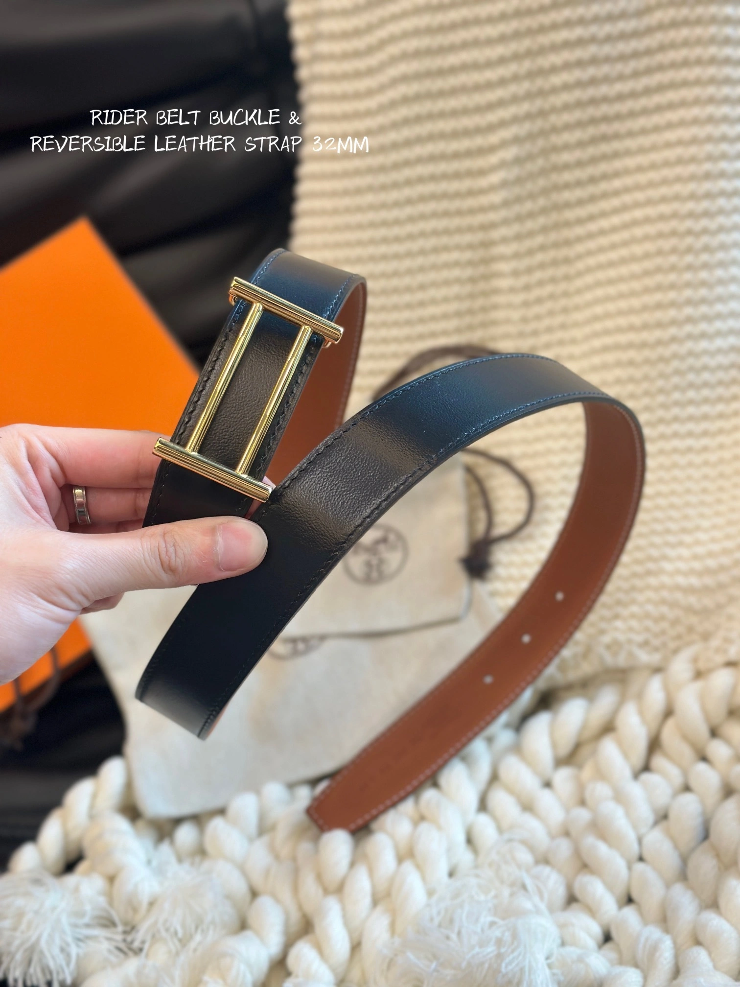 Barbara-- H5r75s RIDER BUCKLE & REVERSIBLE LEATHER STRAP 32MM item:D-S179H2921