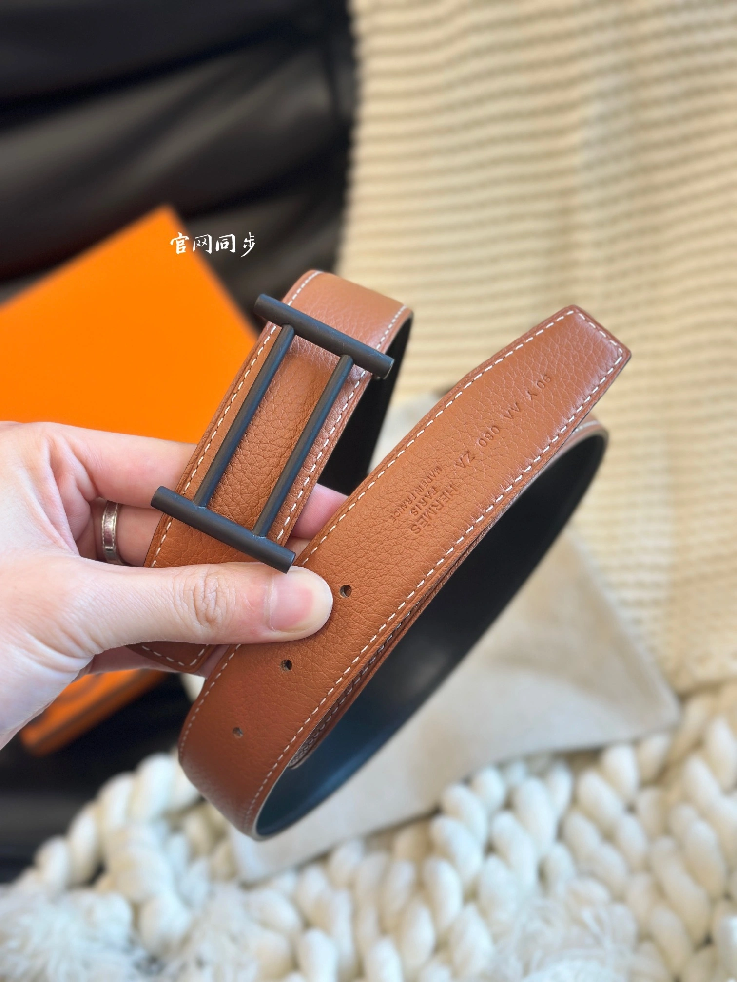 Barbara-- H5r75s RIDER BUCKLE & REVERSIBLE LEATHER STRAP 32MM item:D-S179H2922