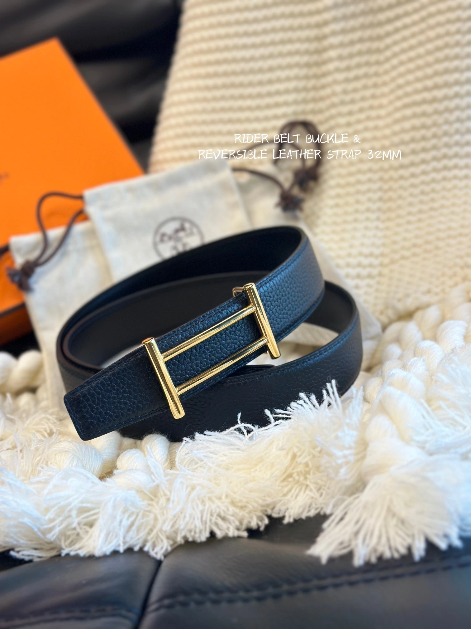 Barbara-- H5r75s RIDER BUCKLE & REVERSIBLE LEATHER STRAP item:D-S179H2923