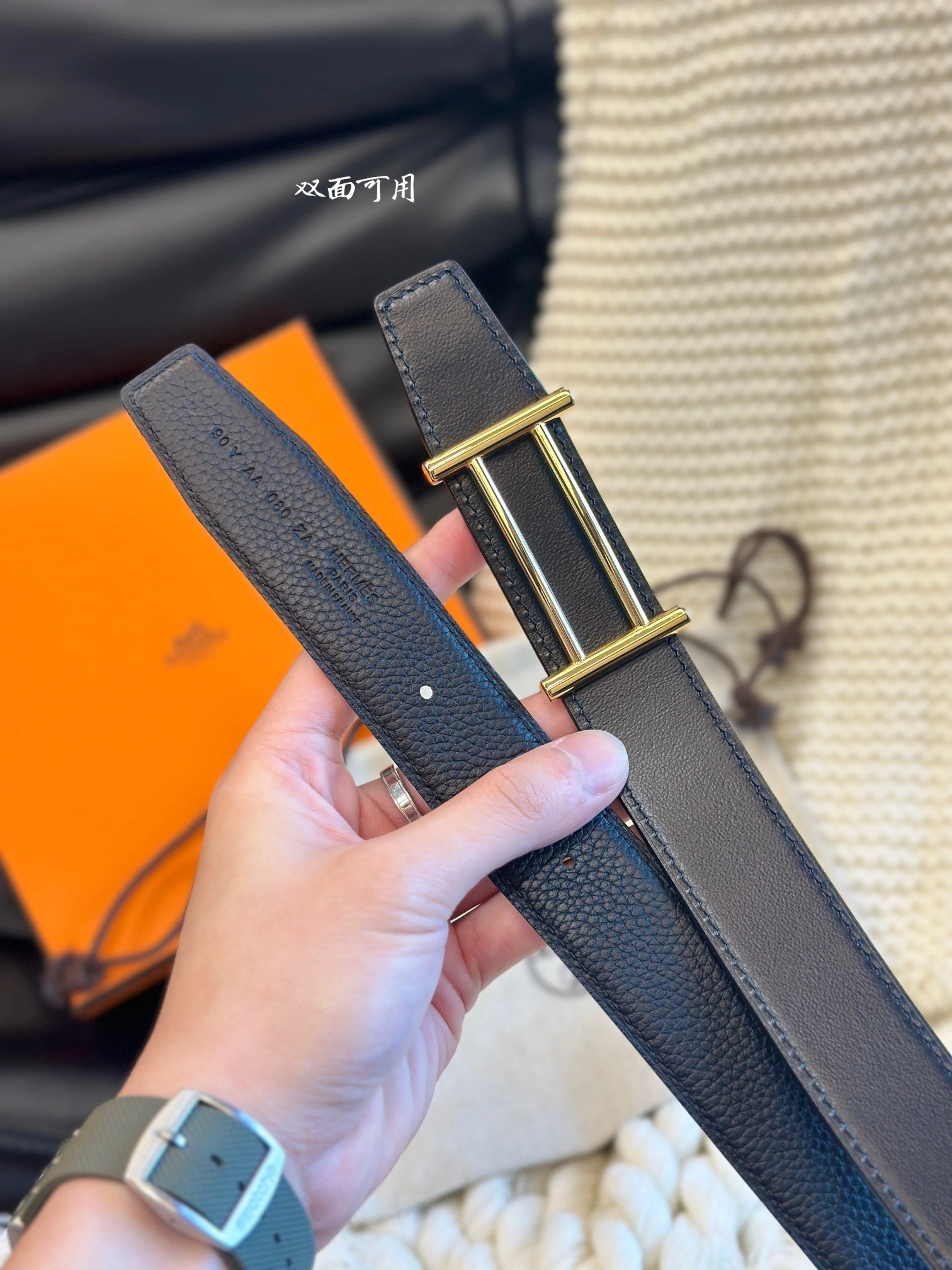 Barbara-- H5r75s RIDER BUCKLE & REVERSIBLE LEATHER STRAP item:D-S179H2923