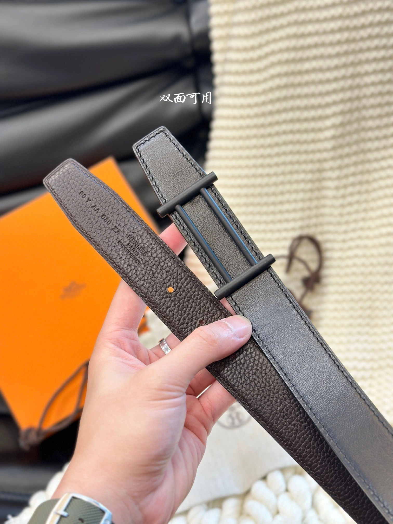 Barbara-- H5r75s RIDER BUCKLE & REVERSIBLE LEATHER STRAP item:D-S179H2933