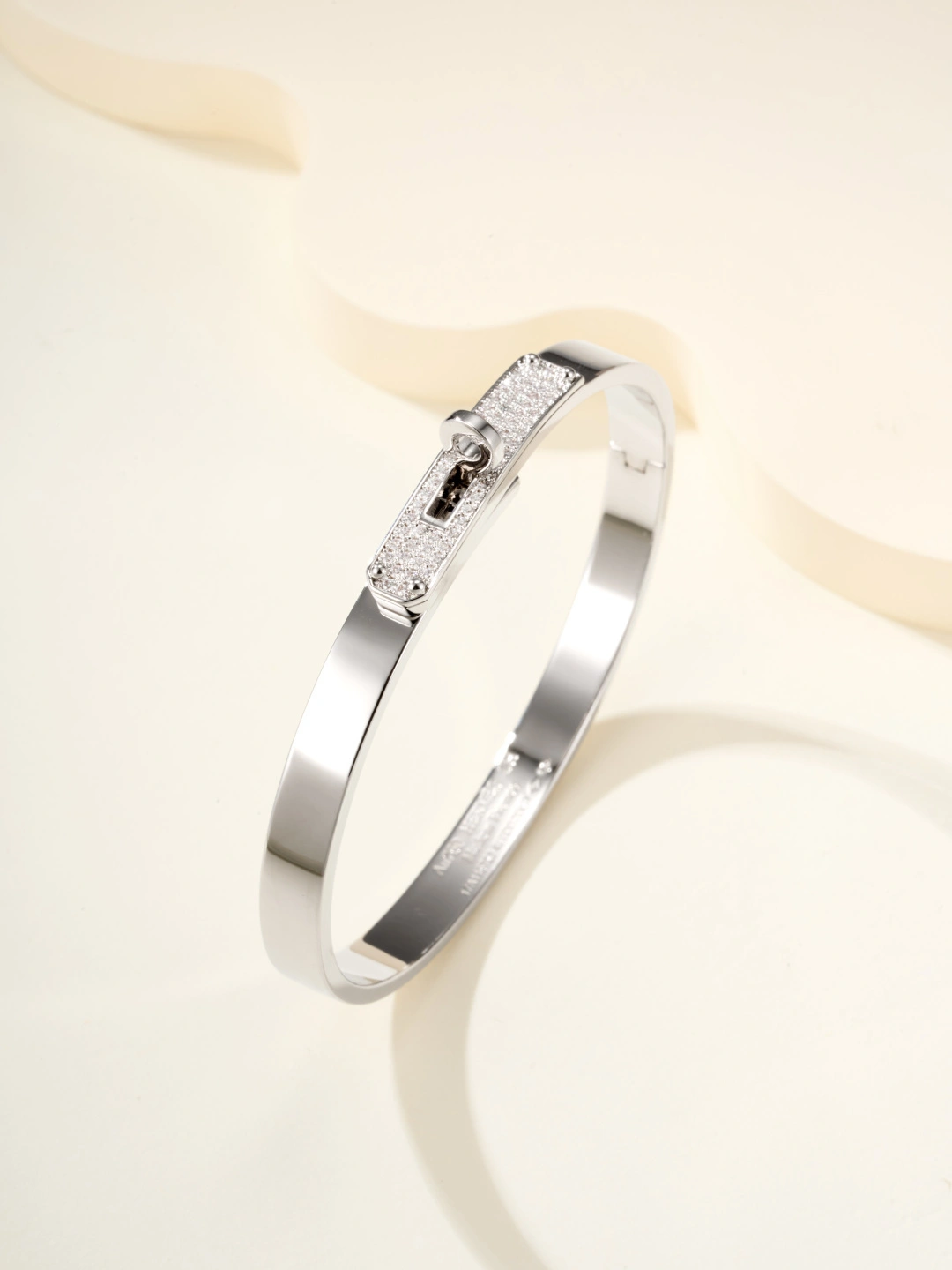 Barbara-- H5r75s bracelet 17 2colour item : E-S000K0101-2H