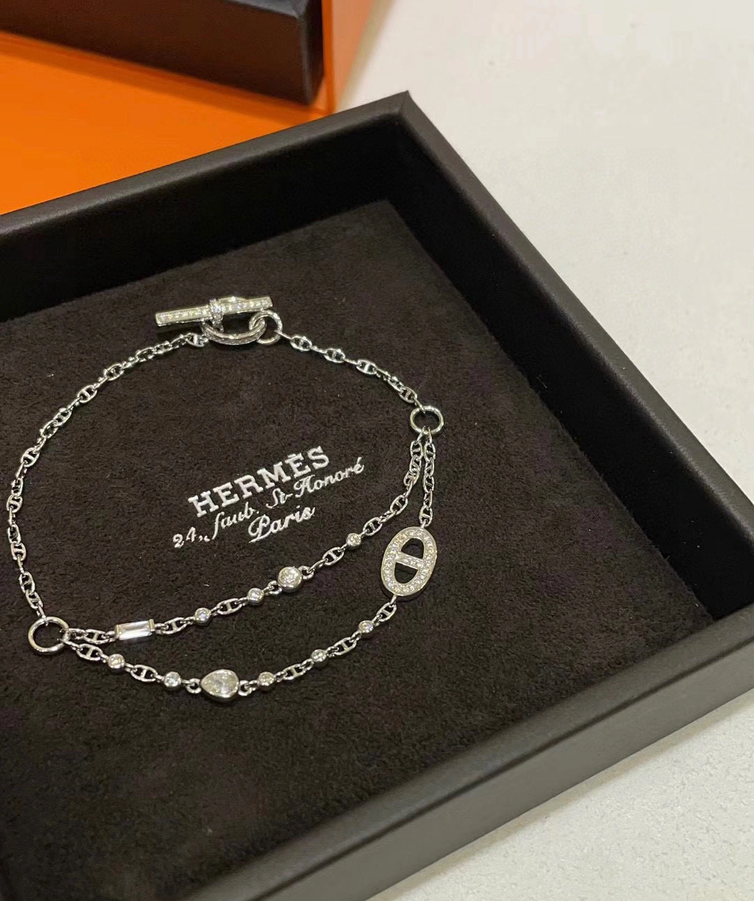 Barbara-- H5r75s bracelet 2colour item:F-S092A1041-2H