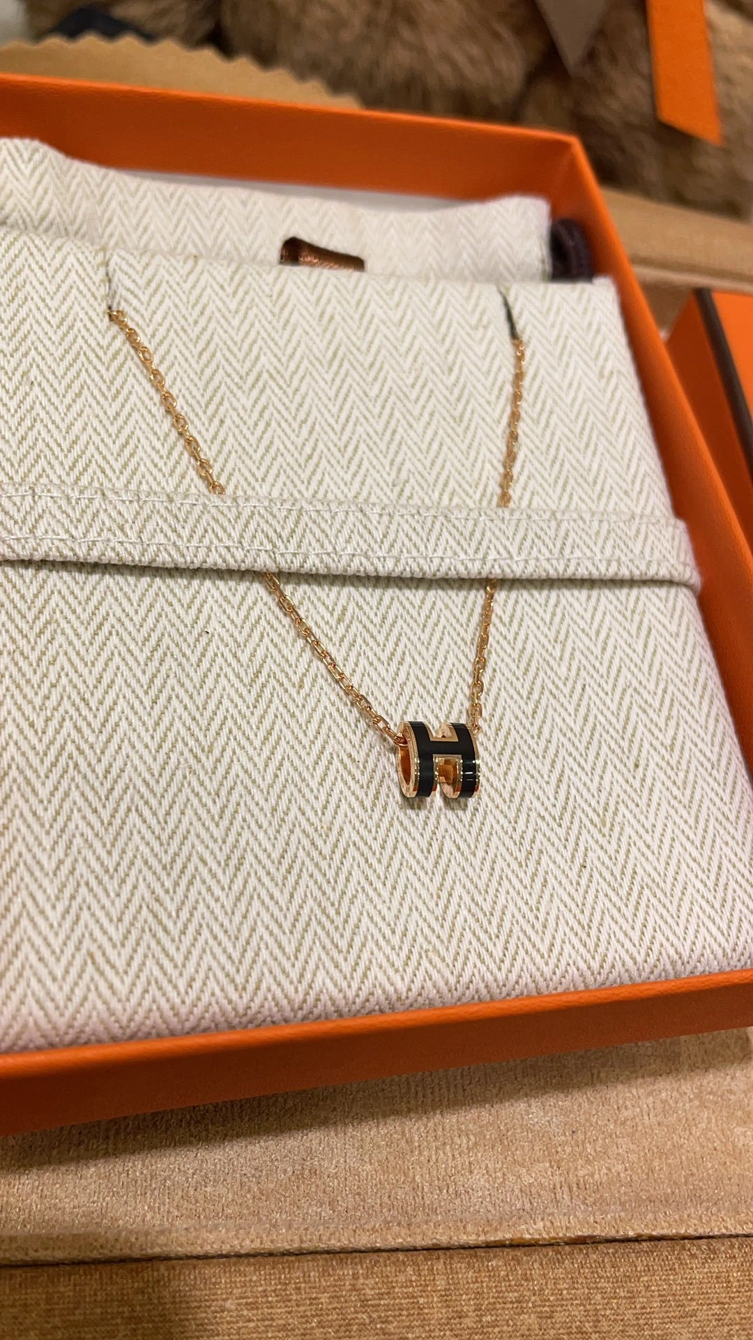 Barbara-- H5r75s mini pop H 2colour item:D-S392G2587-2
