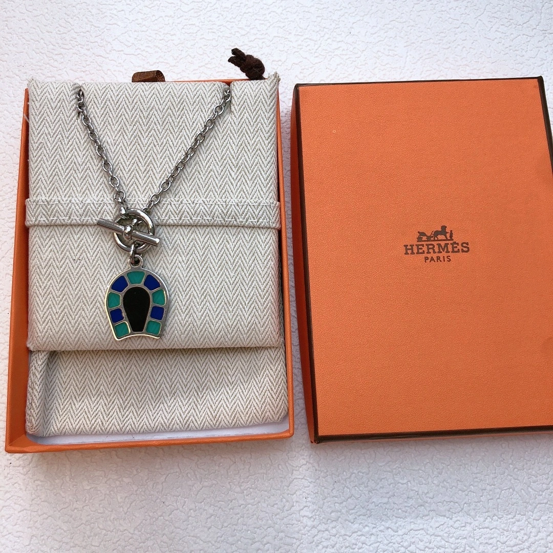 Barbara-- H5r75s necklace item : E-S092J2920H