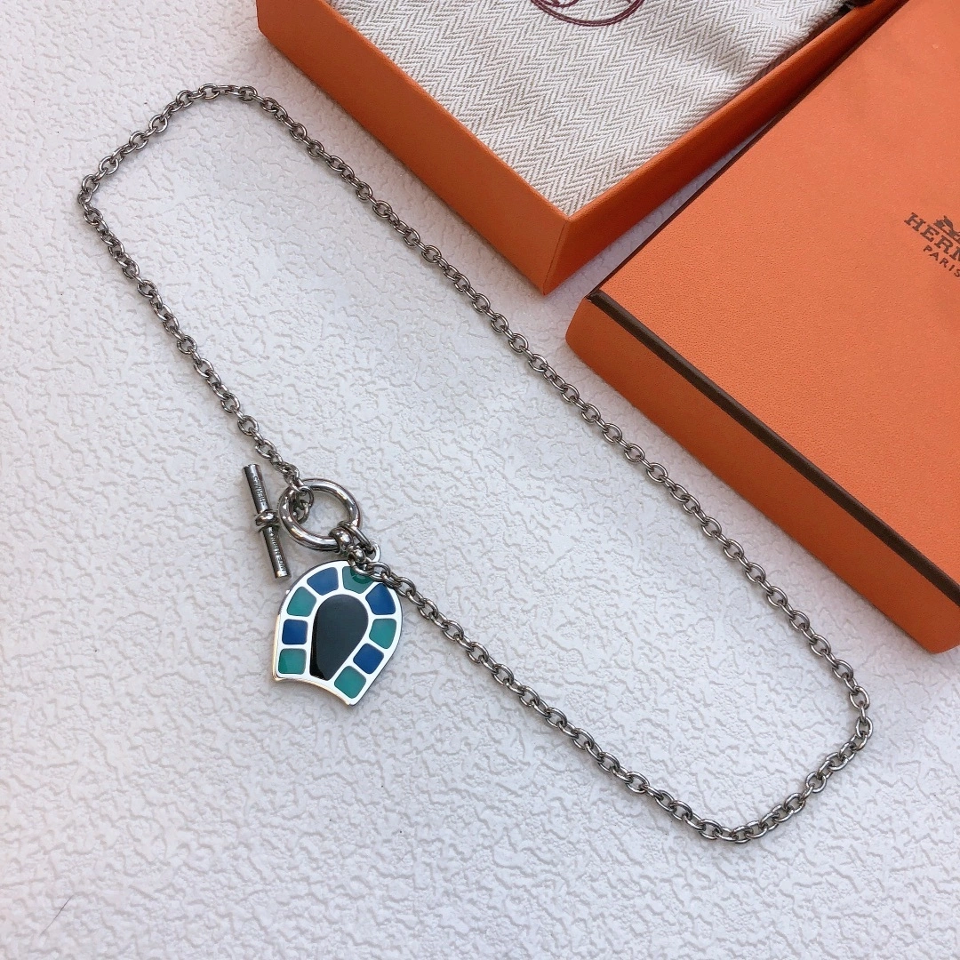 Barbara-- H5r75s necklace item : E-S092J2920H