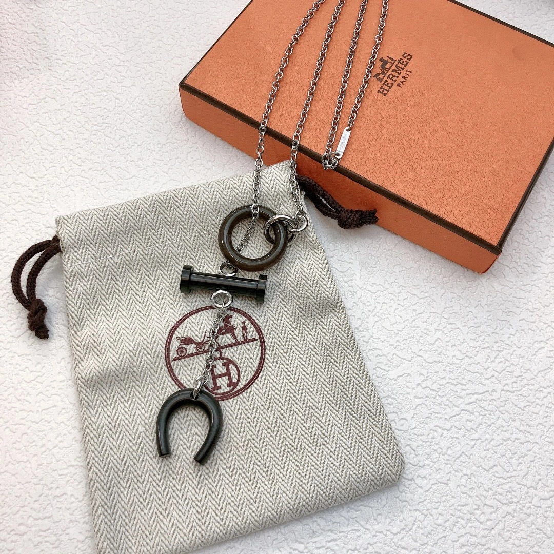 Barbara-- H5r75s necklace item : E-S092J2922H