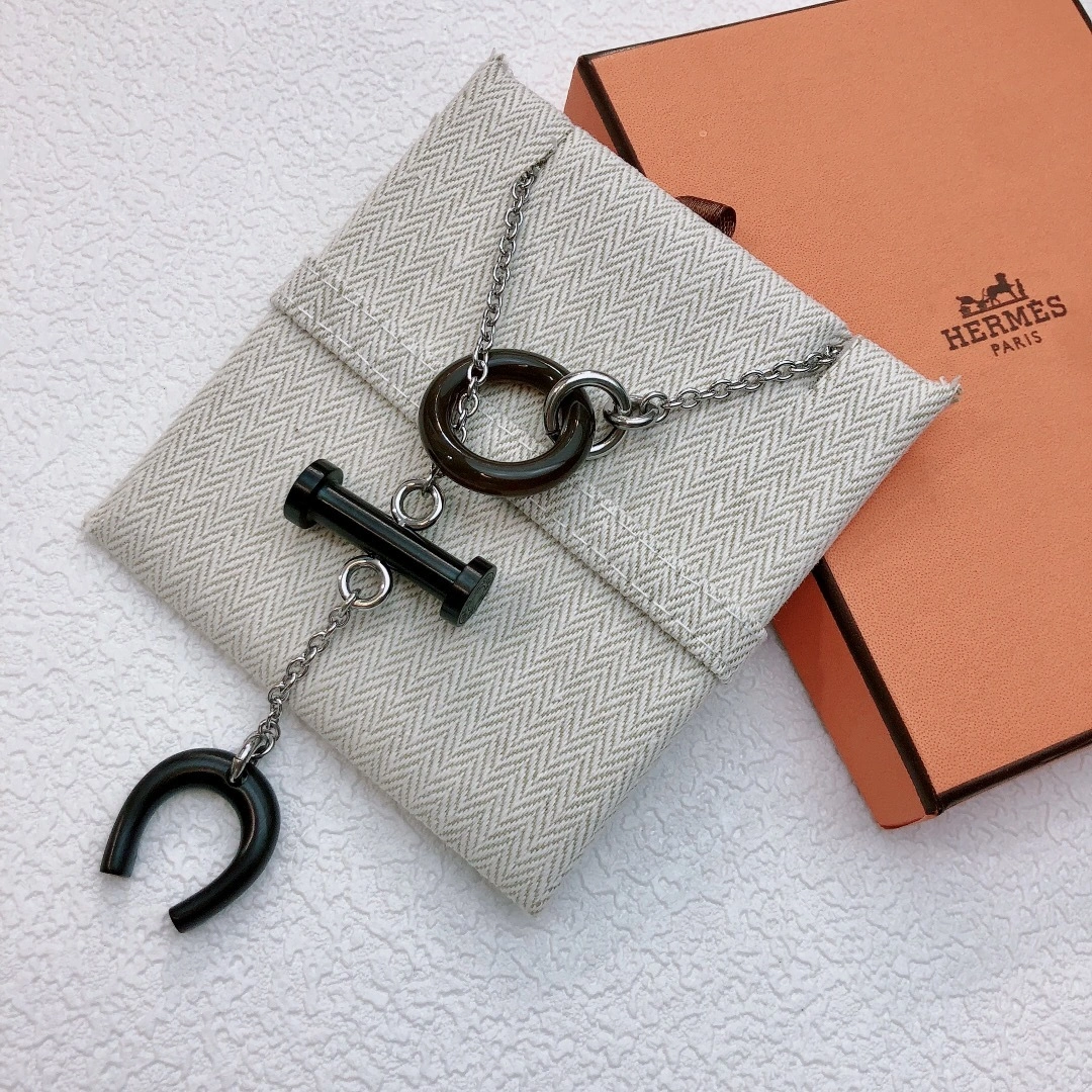 Barbara-- H5r75s necklace item : E-S092J2922H