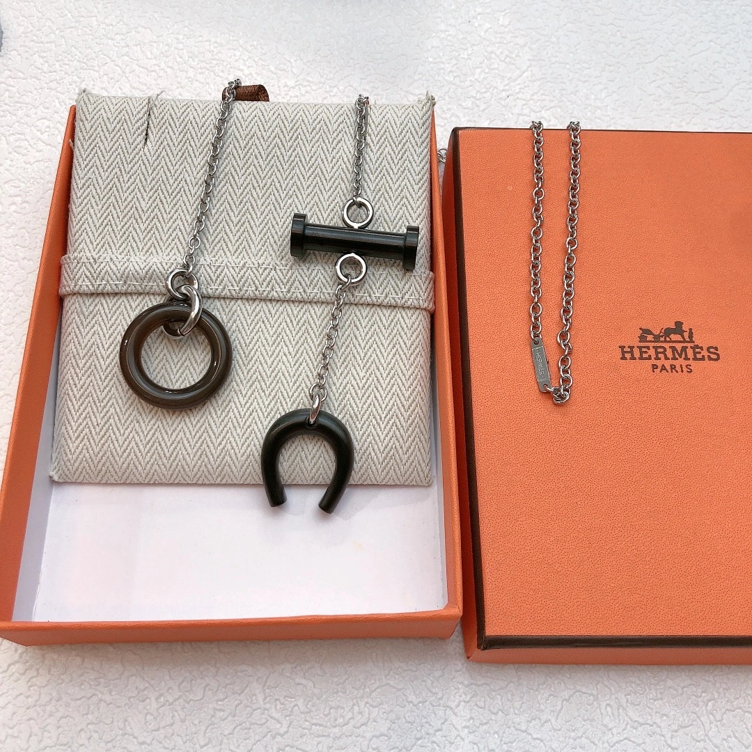 Barbara-- H5r75s necklace item : E-S092J2922H