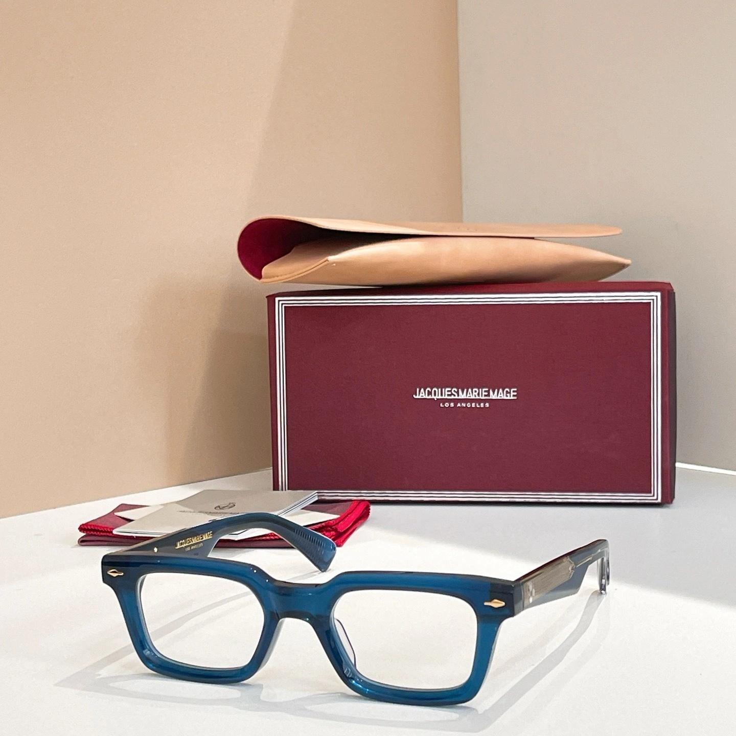 Barbara-- J1cquemus MODEL：CASABLANCAI 25Colour item:E-S132L2678-25H