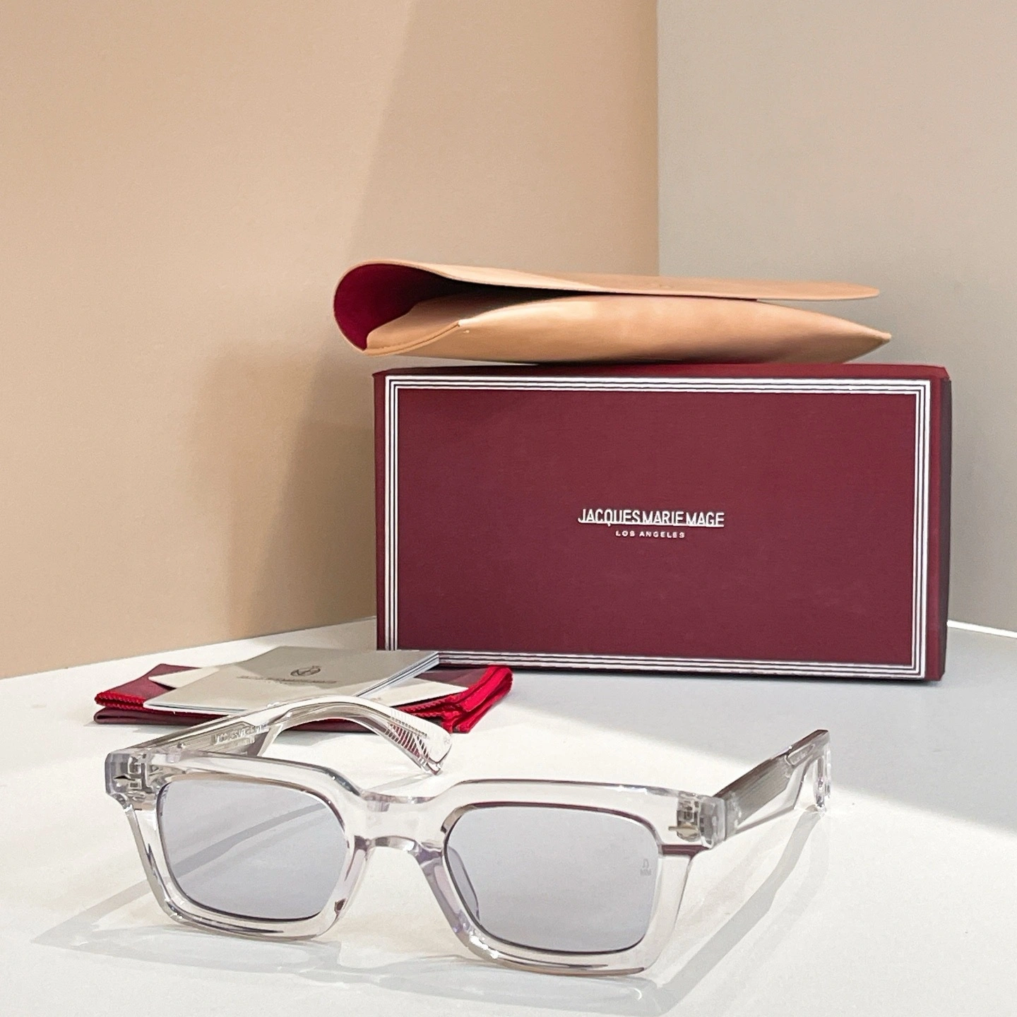 Barbara-- J1cquemus MODEL：CASABLANCAI 25Colour item:E-S132L2678-25H