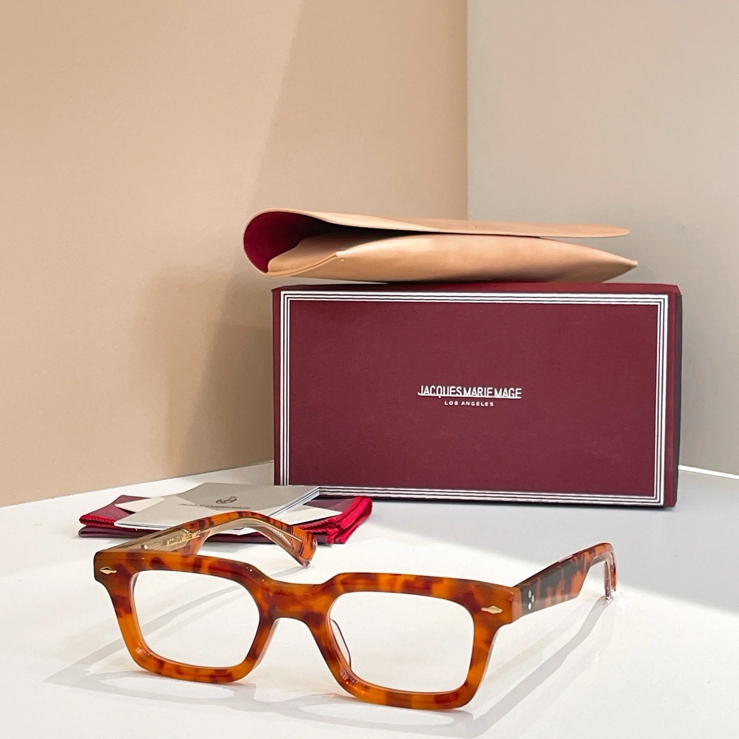 Barbara-- J1cquemus MODEL：CASABLANCAI 25Colour item:E-S132L2678-25H
