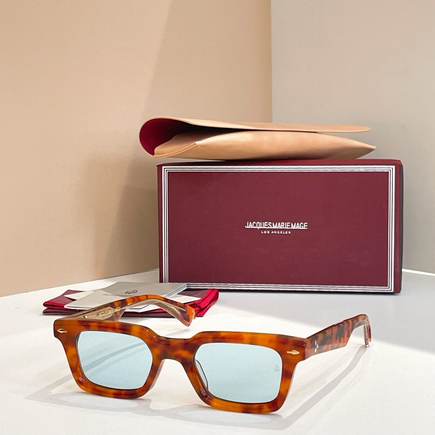 Barbara-- J1cquemus MODEL：CASABLANCAI 25Colour item:E-S132L2678-25H