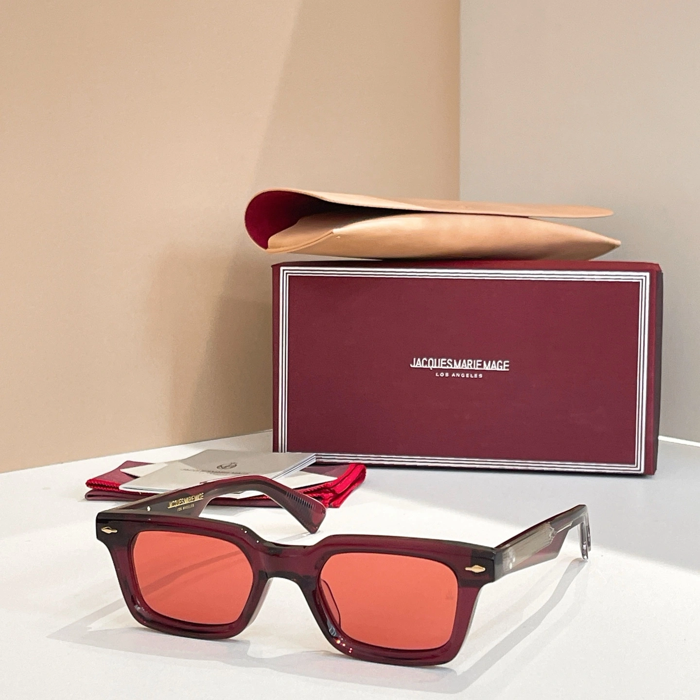 Barbara-- J1cquemus MODEL：CASABLANCAI 25Colour item:E-S132L2678-25H