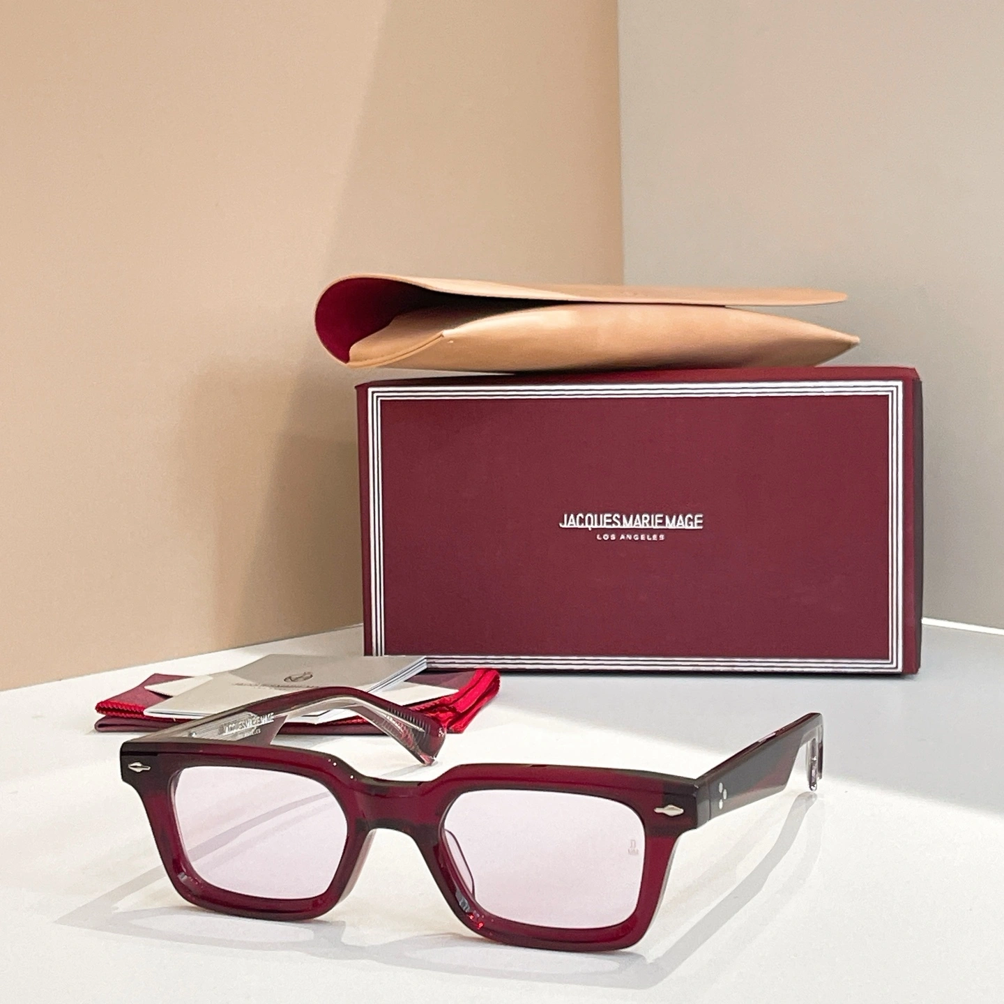 Barbara-- J1cquemus MODEL：CASABLANCAI 25Colour item:E-S132L2678-25H