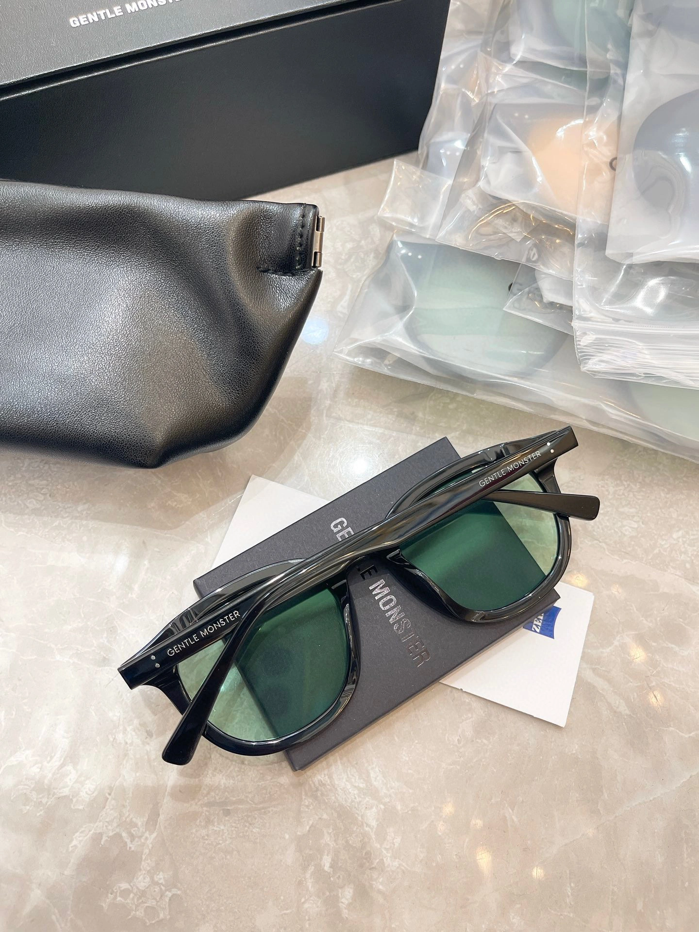 &Barbara-- Lang item : B-S132B0817A