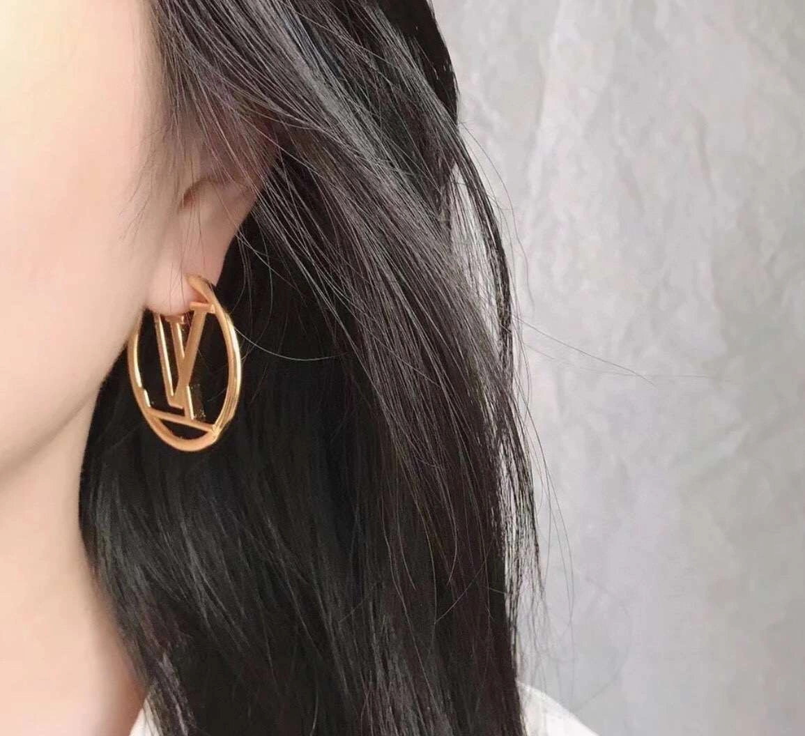 &Barbara-- Logo item:092S06D0275