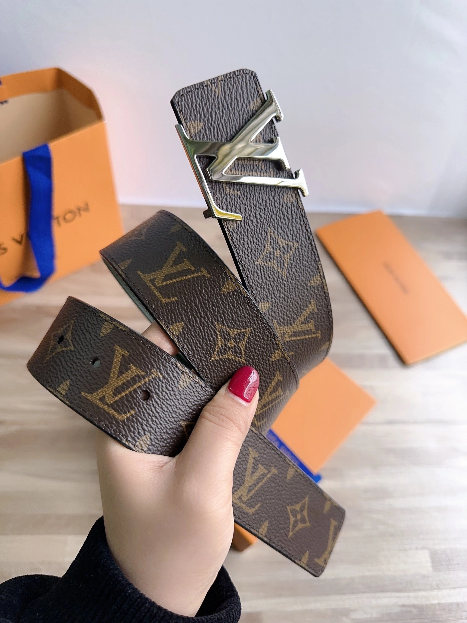 Barbara-- M0613U lnitiales Monogram item:C-S042L0644R