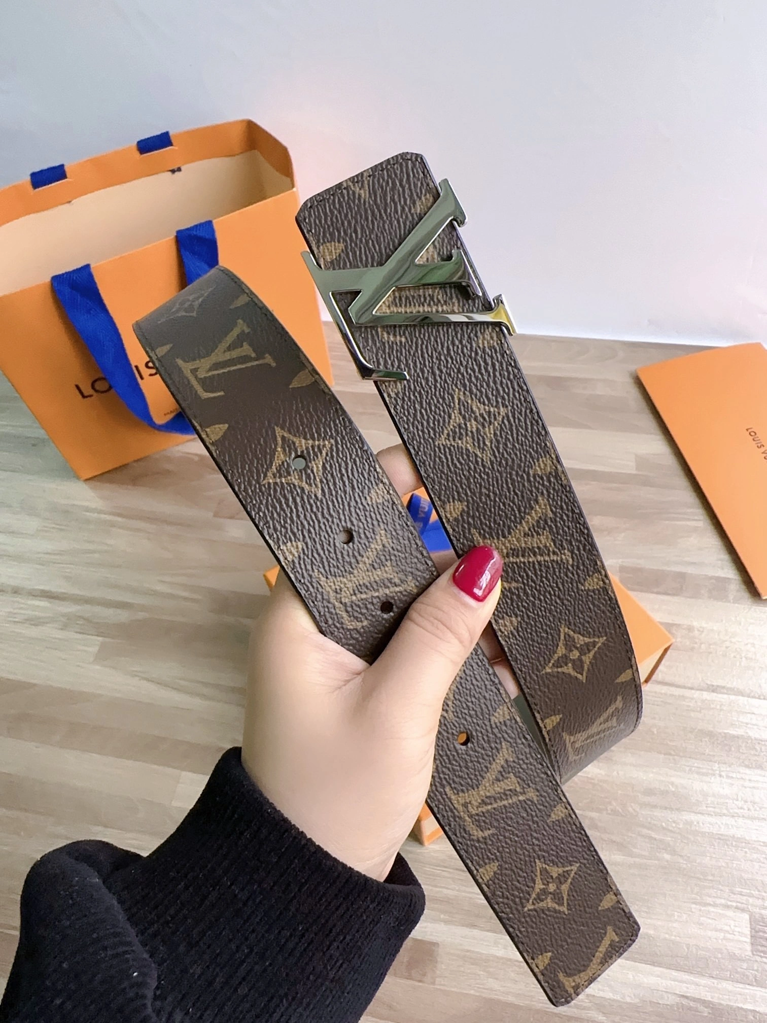 Barbara-- M0613U lnitiales Monogram item:C-S042L0644R
