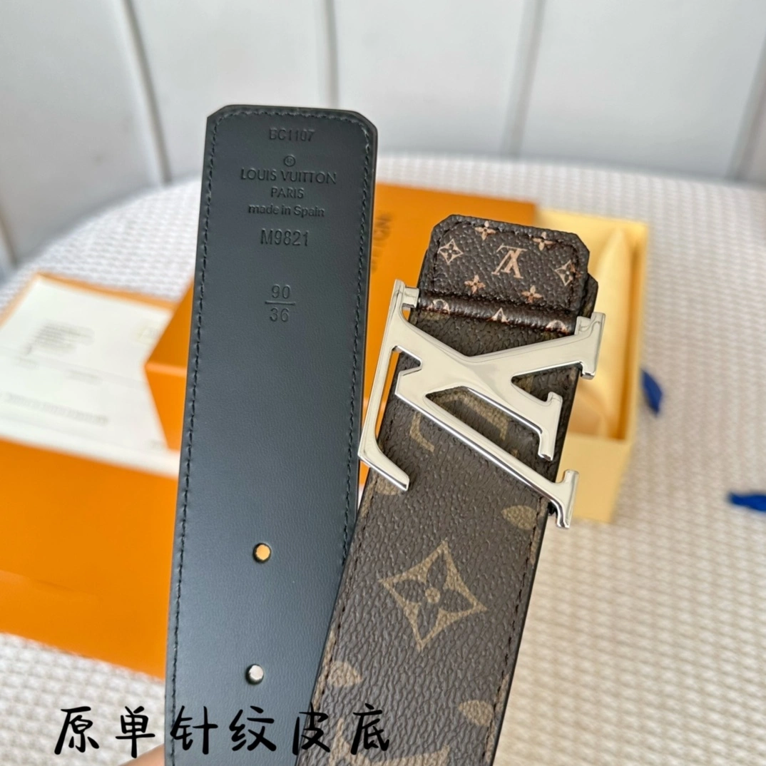 Barbara-- M0686V reversible Calfskin 40mm item:D-S378A2015R