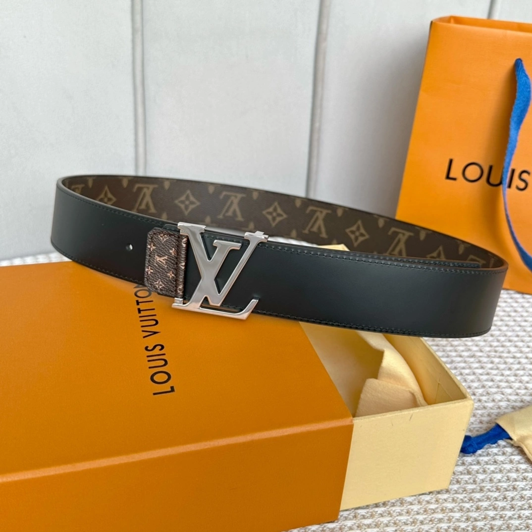 Barbara-- M0686V reversible Calfskin 40mm item:D-S378A2015R
