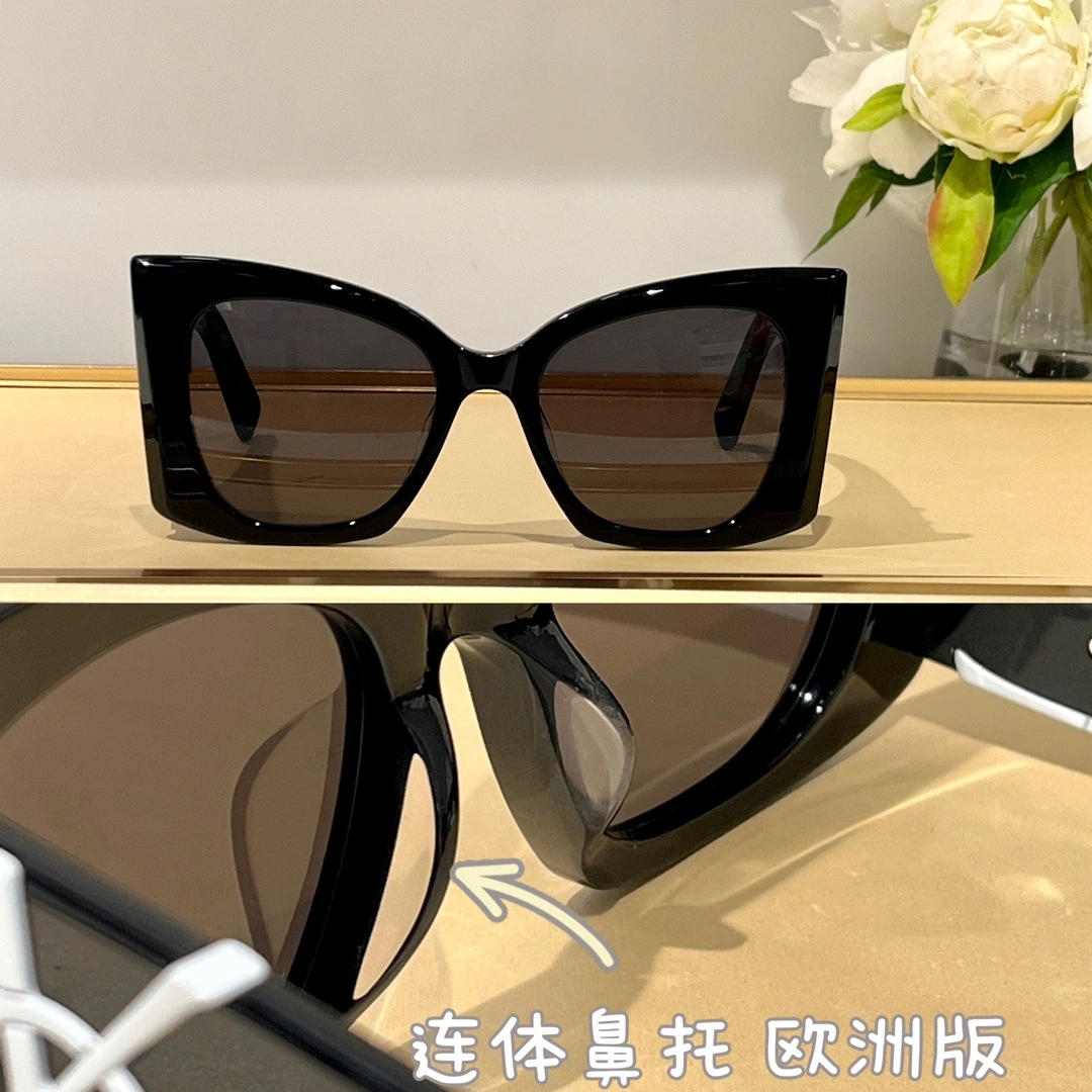 Barbara-- M119F item:D-S132C2861