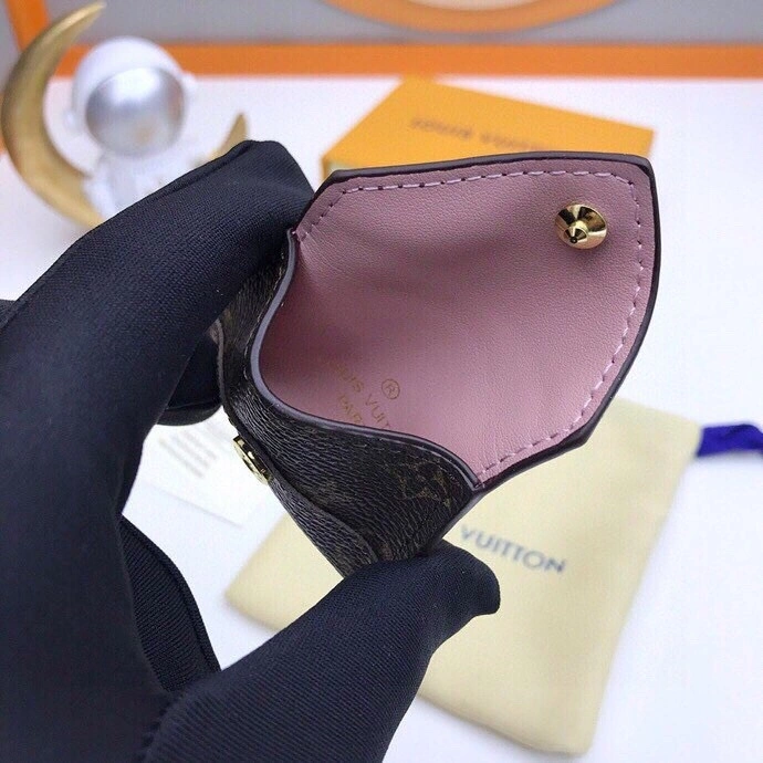 &Barbara-- M69003 KIRIGAMI POUCH item:C-S132B2599