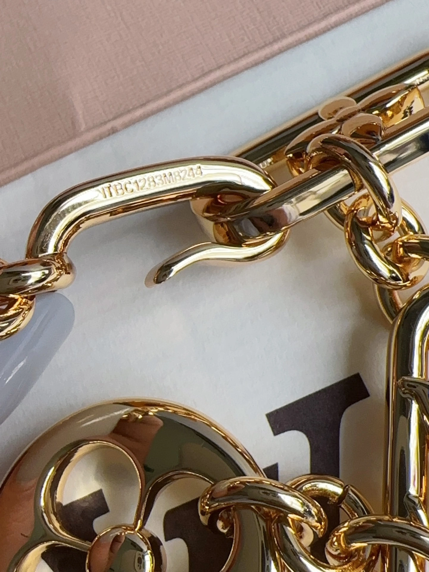 Barbara-- M8244Z Monogram item:C-S042K2522R