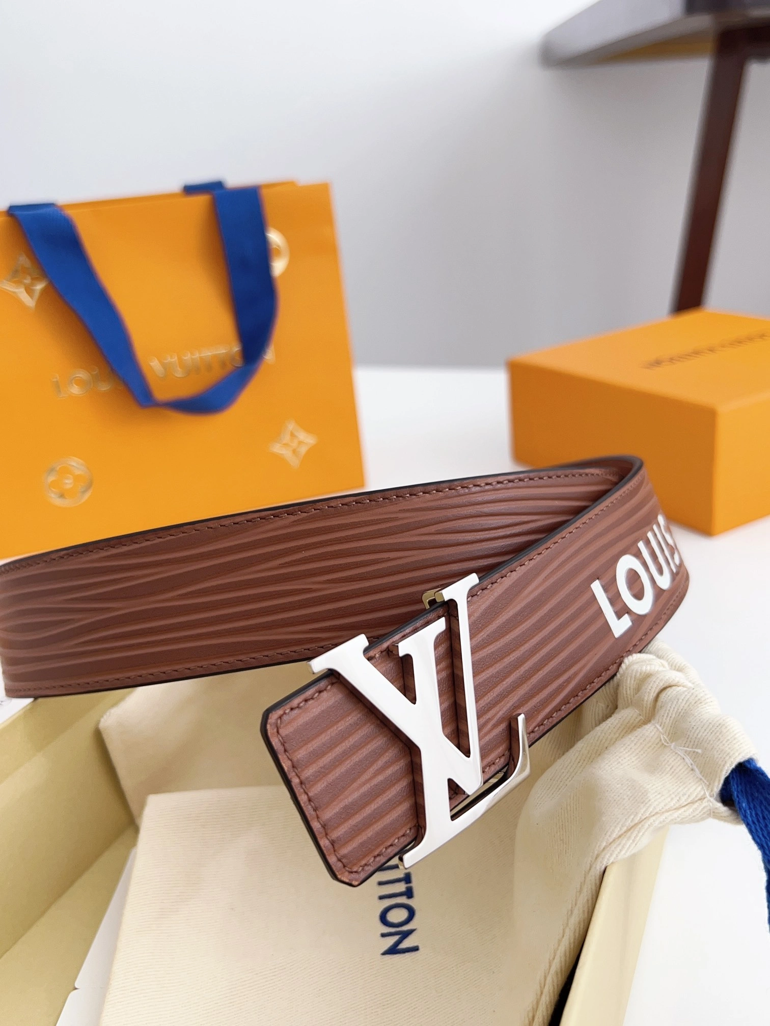 Barbara-- M8271U Calfskin item:C-S333L0676R