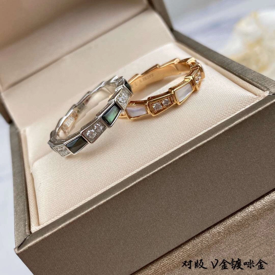 &Barbara-- Multiple colors item : 092S09C2416-2