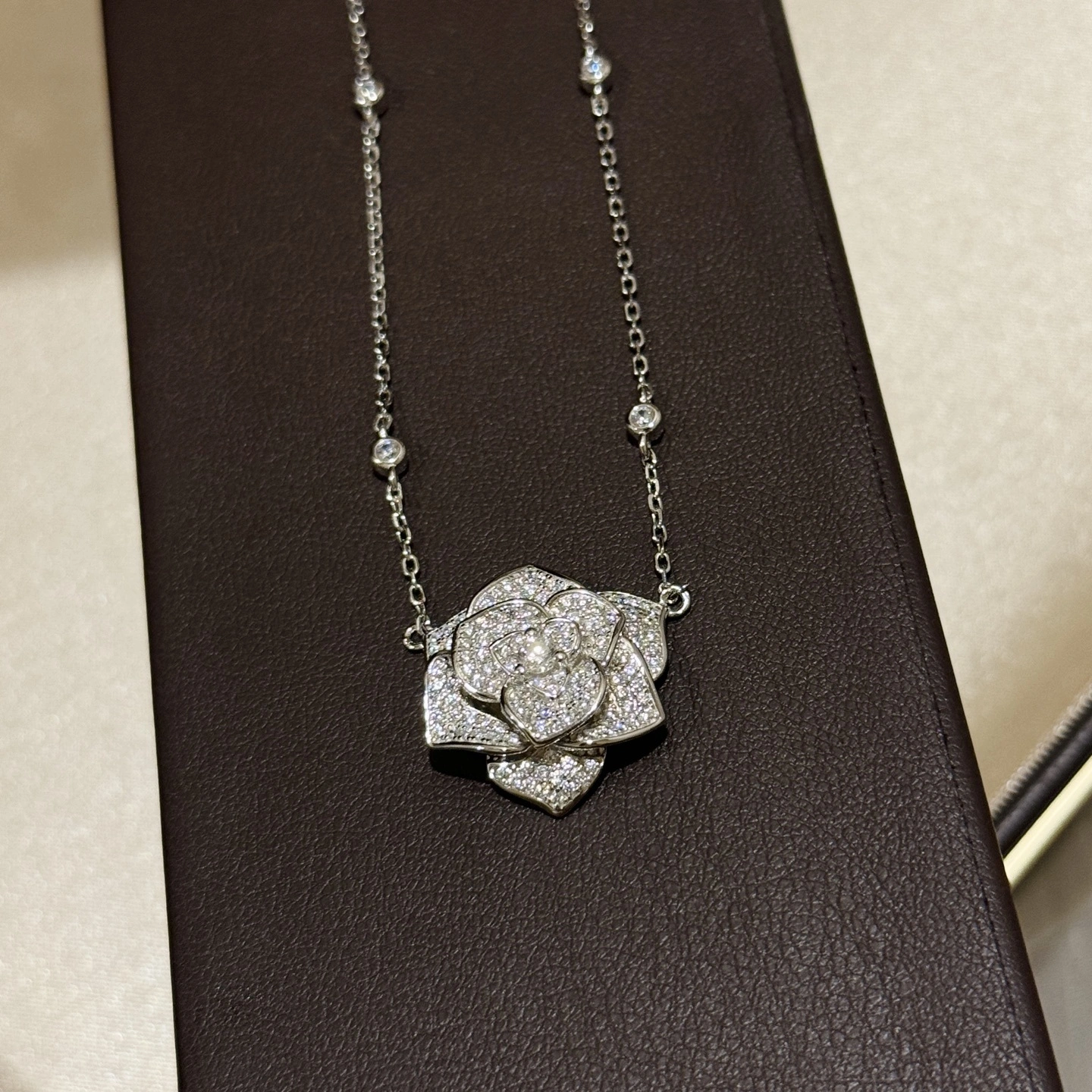 Barbara --Pi165t S925silver item:E-S092I1903H