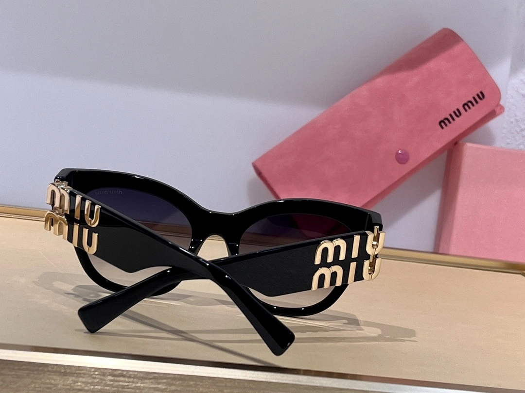 Barbara-- SMU 01YS 7Colour item:C-S132B1188-7