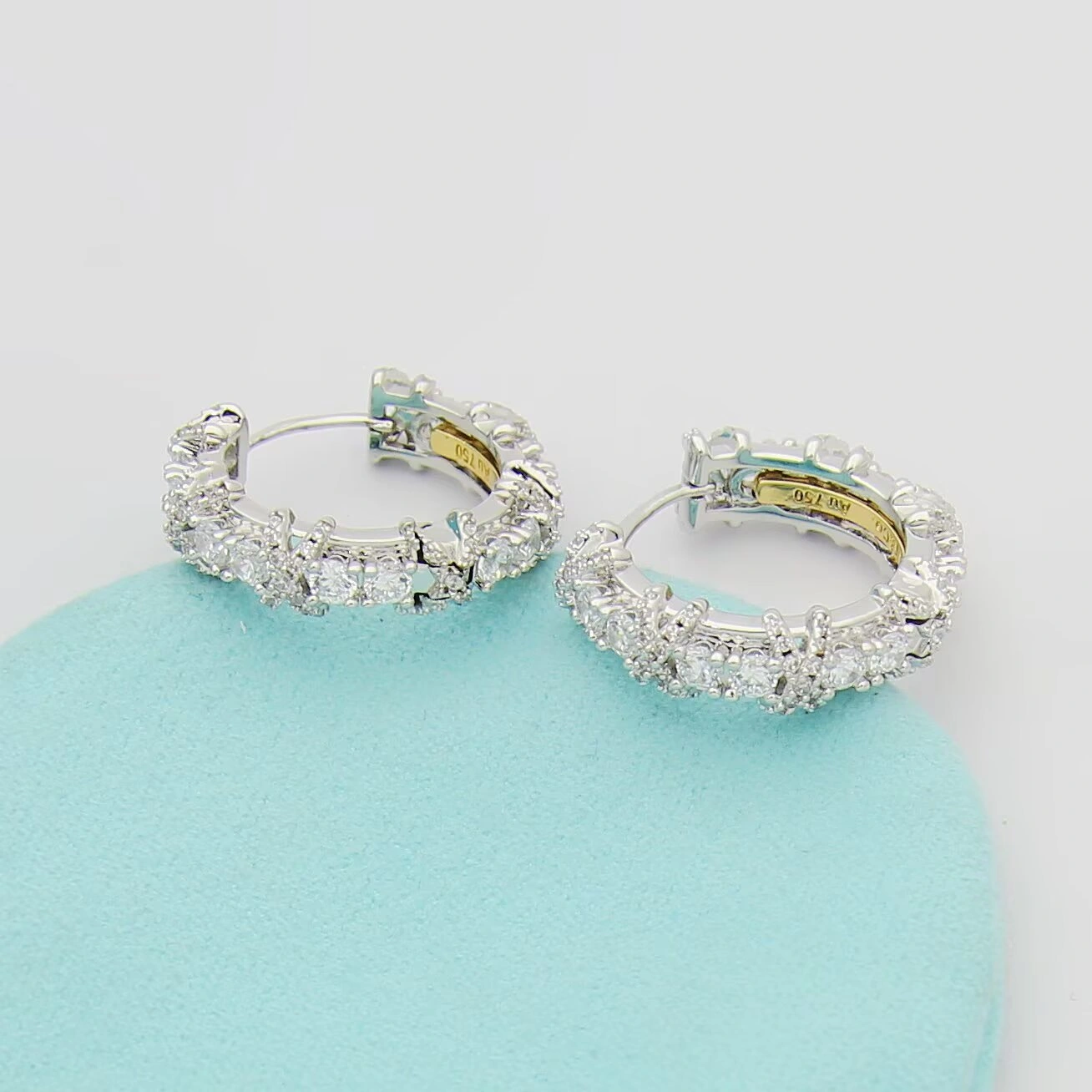 Barbara-- Tiff19y&3o Schlumberger earrings item : E-S092J3113H