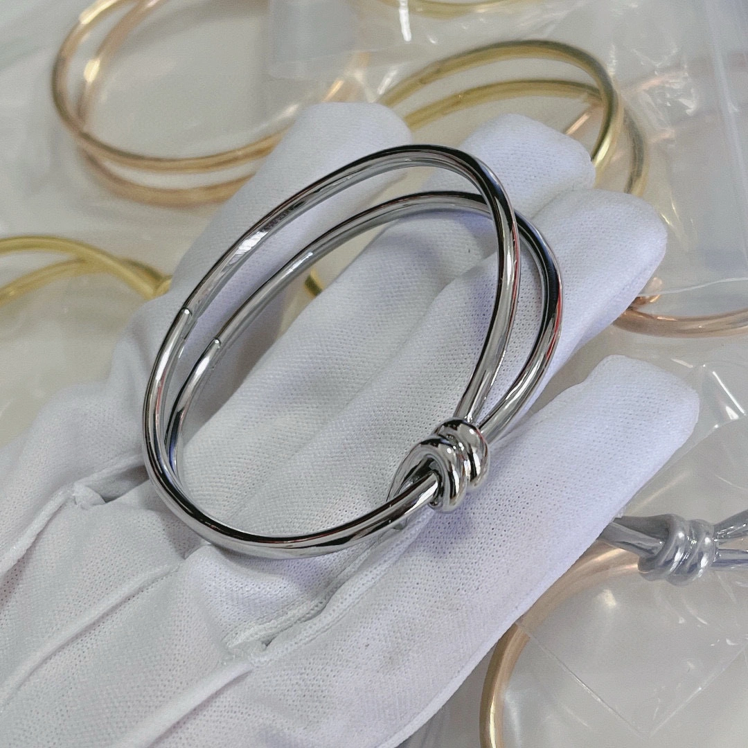 Barbara-- Tiff19y&3o bracelet 18 k gold 2colour item : E-S092J3115-2H